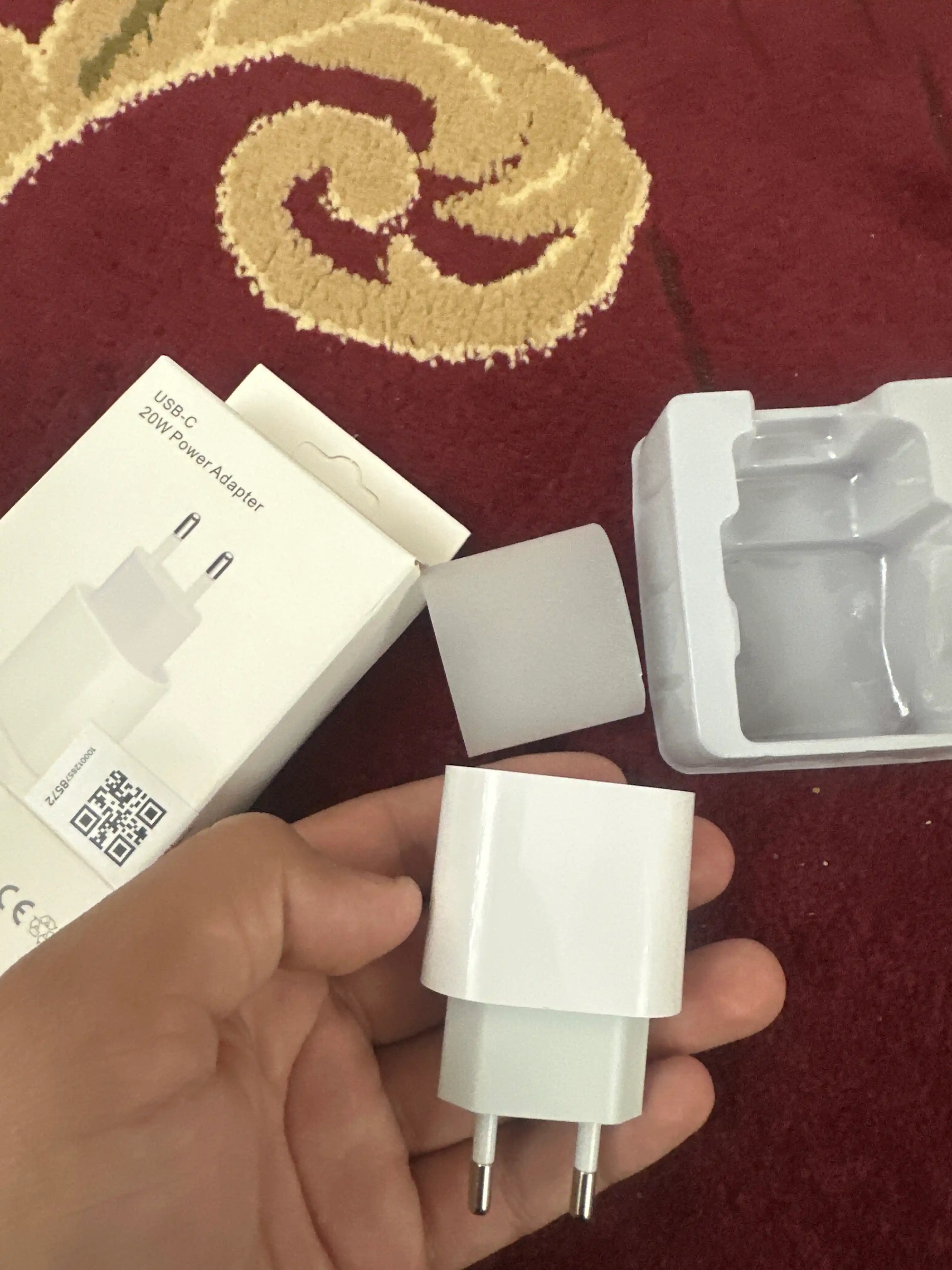 USB-C адаптер 20W для iPhone,быстрая зарядка,качественное и компактное зарядное устройство