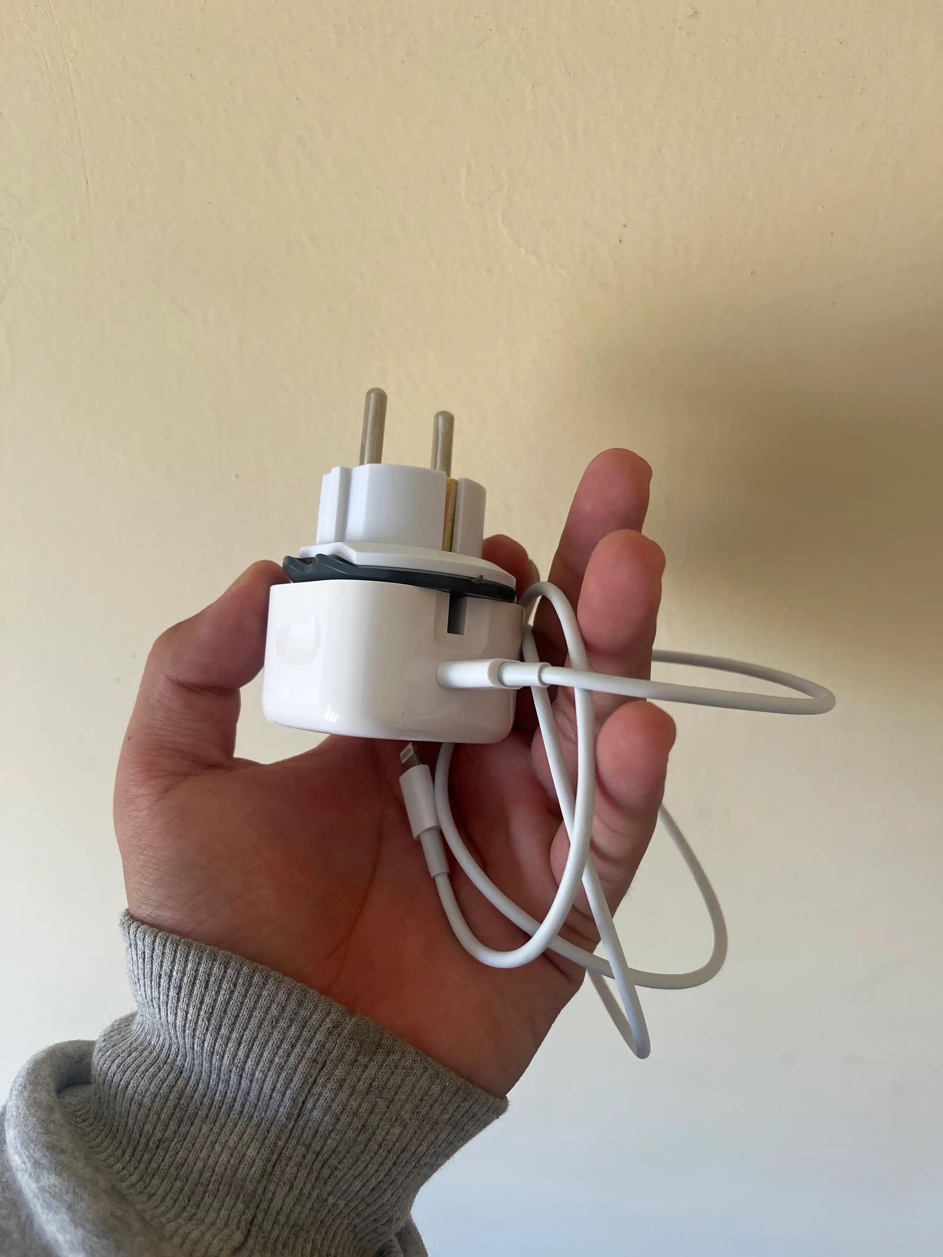 Зарядное устройство для iPhone, быстрая зарядка 20 Вт, с кабелем Type-C — Lightning