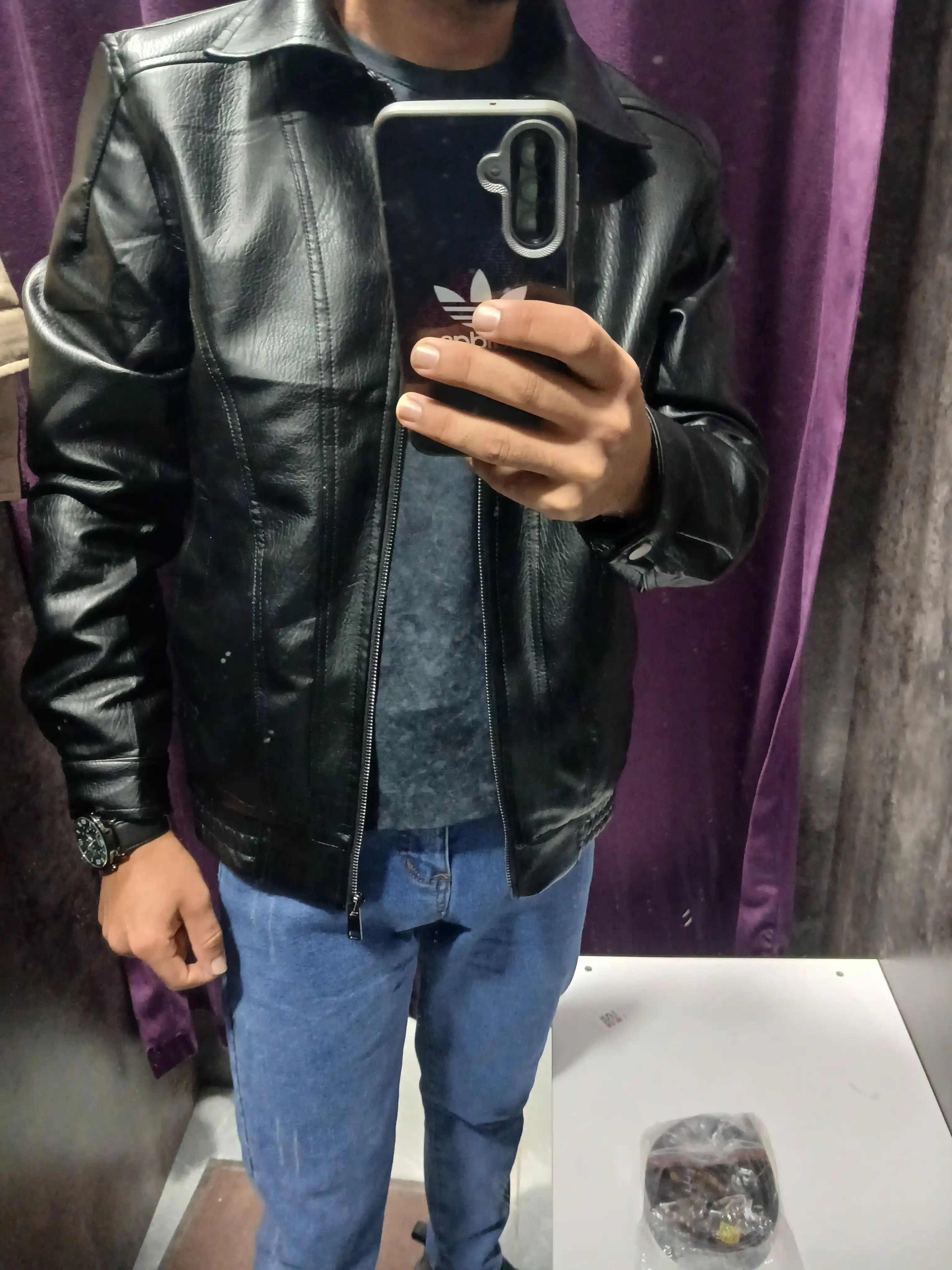 Erkaklar charm kurtkasi, yarim oversayz uslub, eko charm, bahor-kuz, Xitoy