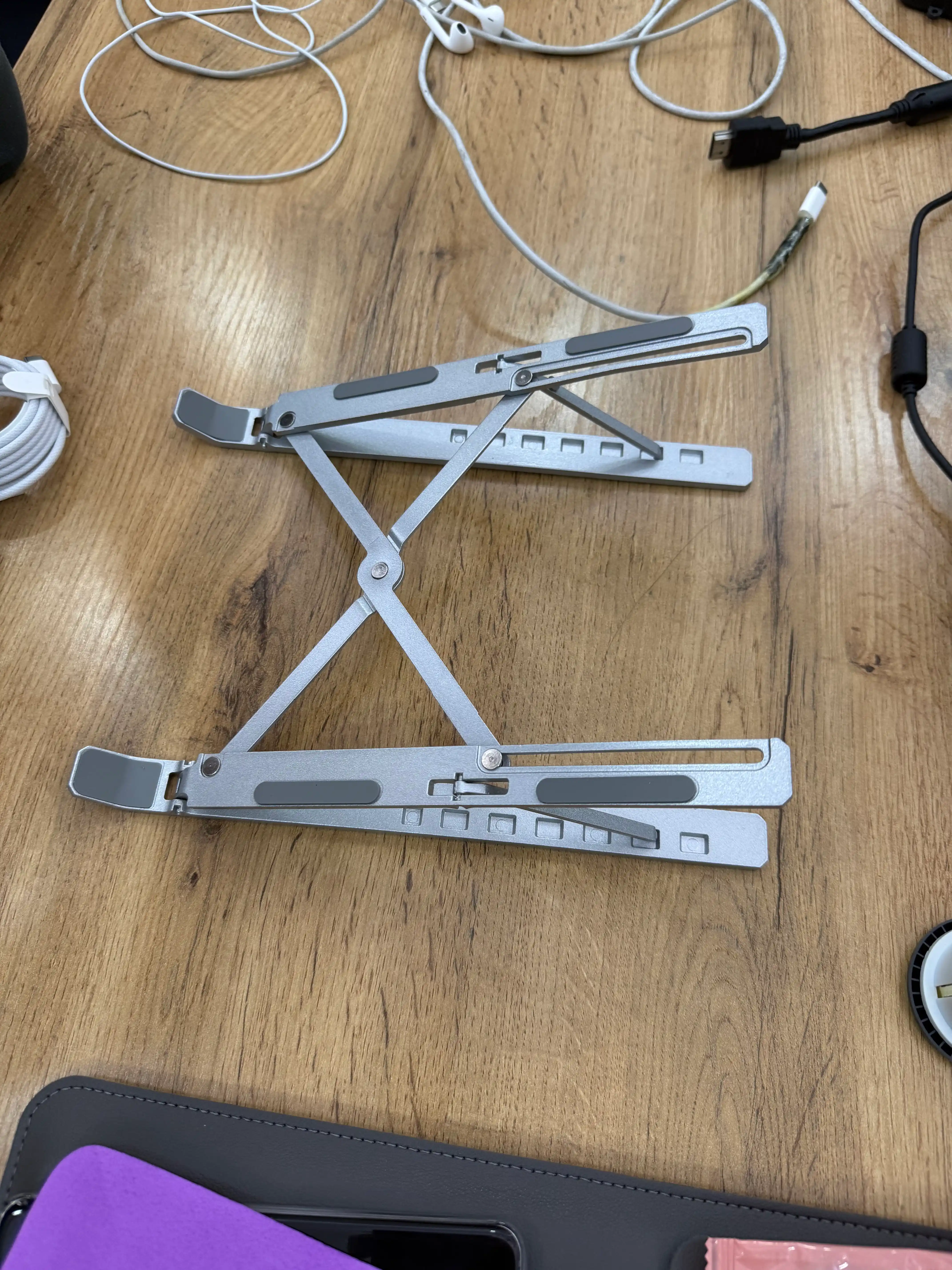 Noutbuk taglik alyuminiy, metal podstavka noutbuk, laptop stand