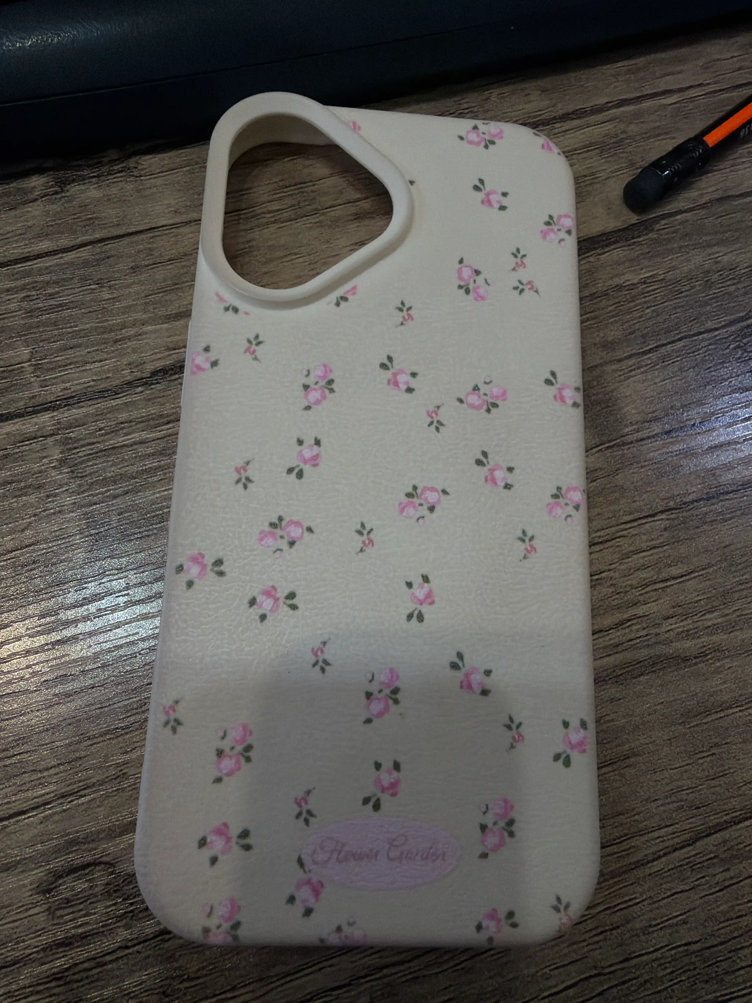 IPhone g‘iloflari