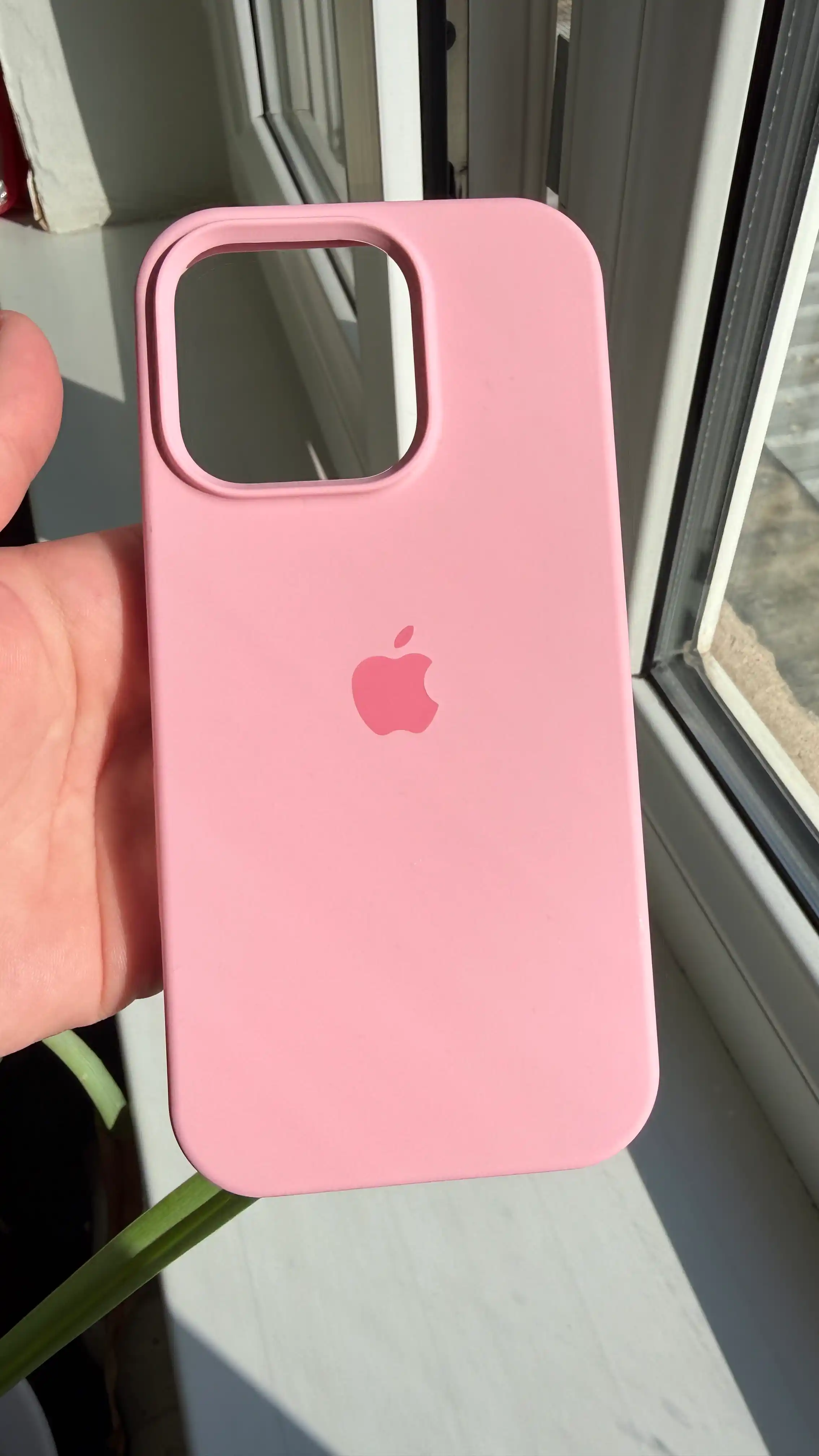 Чехол на айфон — силиконовый чехол для iPhone 11, 12, 13, 14, 15, 16, 17 Pro и Pro Max