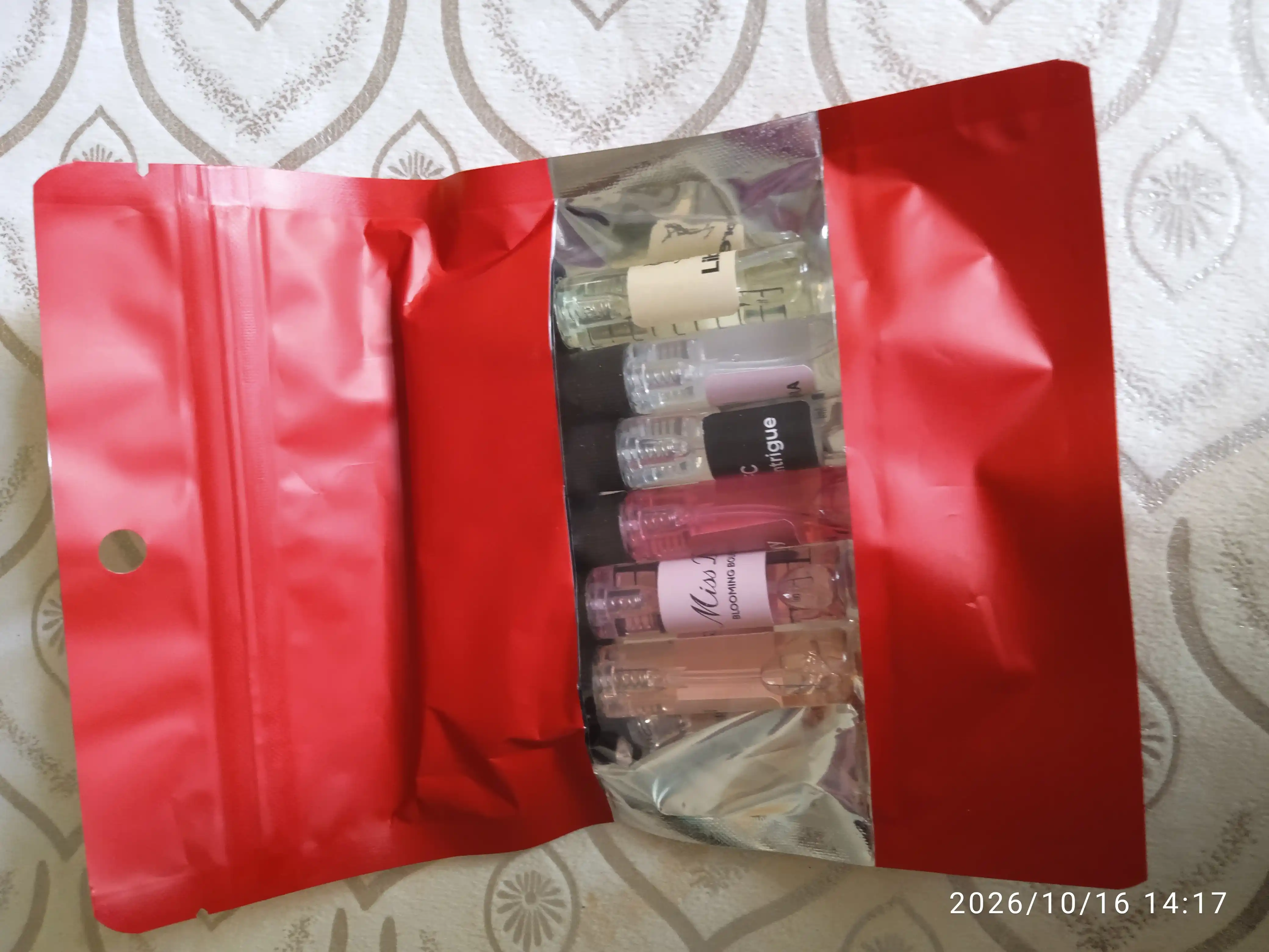 Набор духов для женщин Gucci Flora, Miss Dior, Devil's Intrigue, Libre, Lost Cherry, 6 в 1
