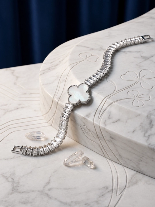 Браслет Van Cleef из нержавеющей стали с эмалью и фианитами