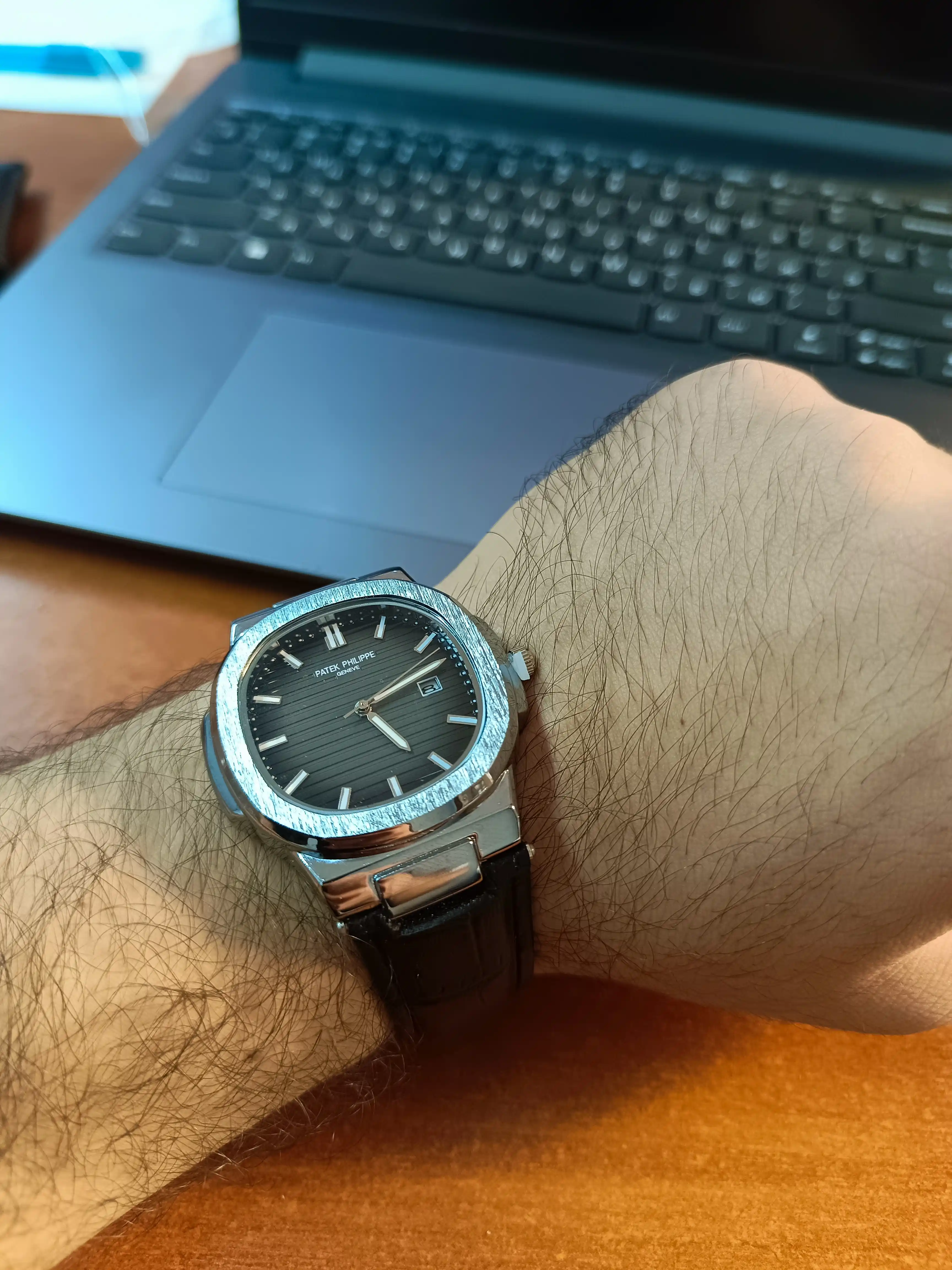 Erkaklar uchun qo‘l soati Patek Philippe klassik quartz mexanizmli