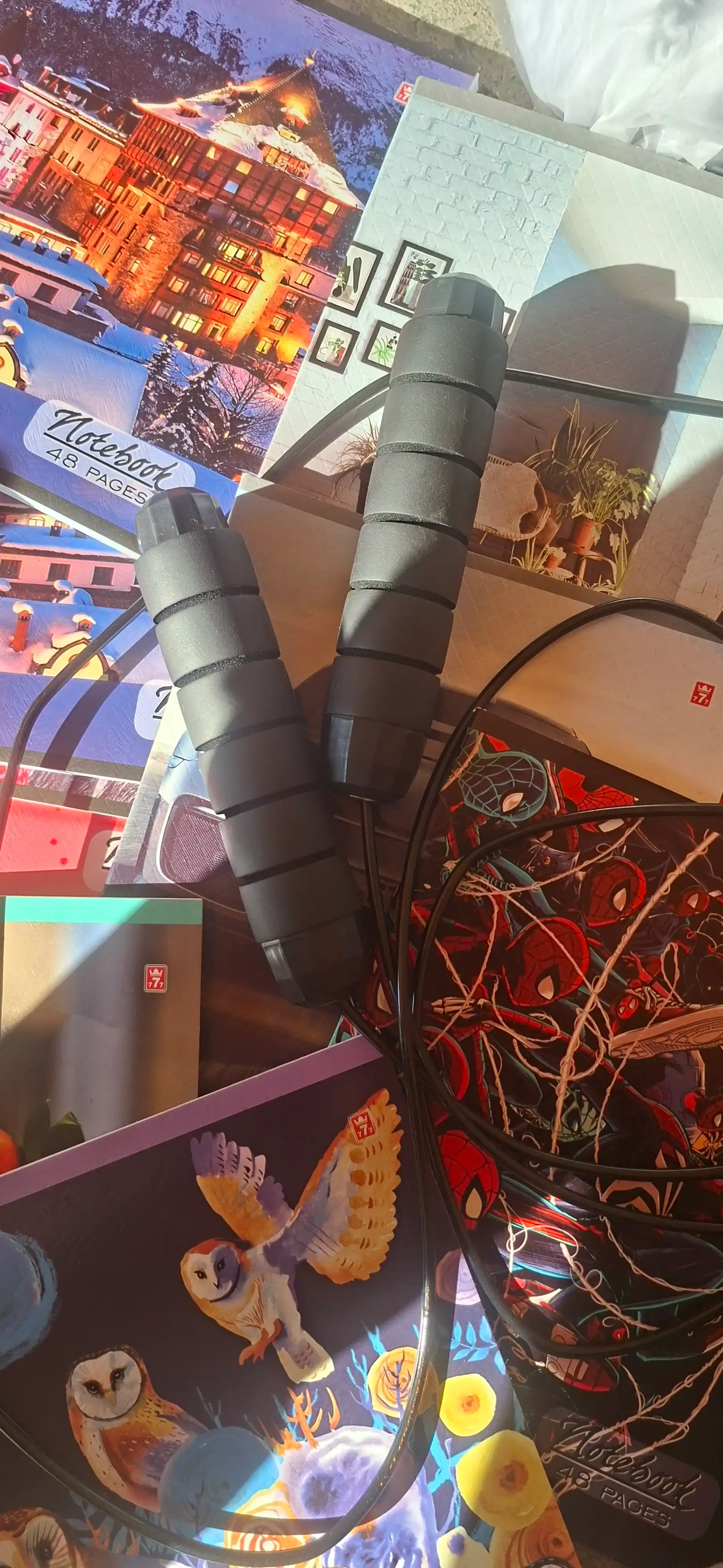 Metall trosli sakrash arqoni, uzunligi sozlanadigan va podshipnikli