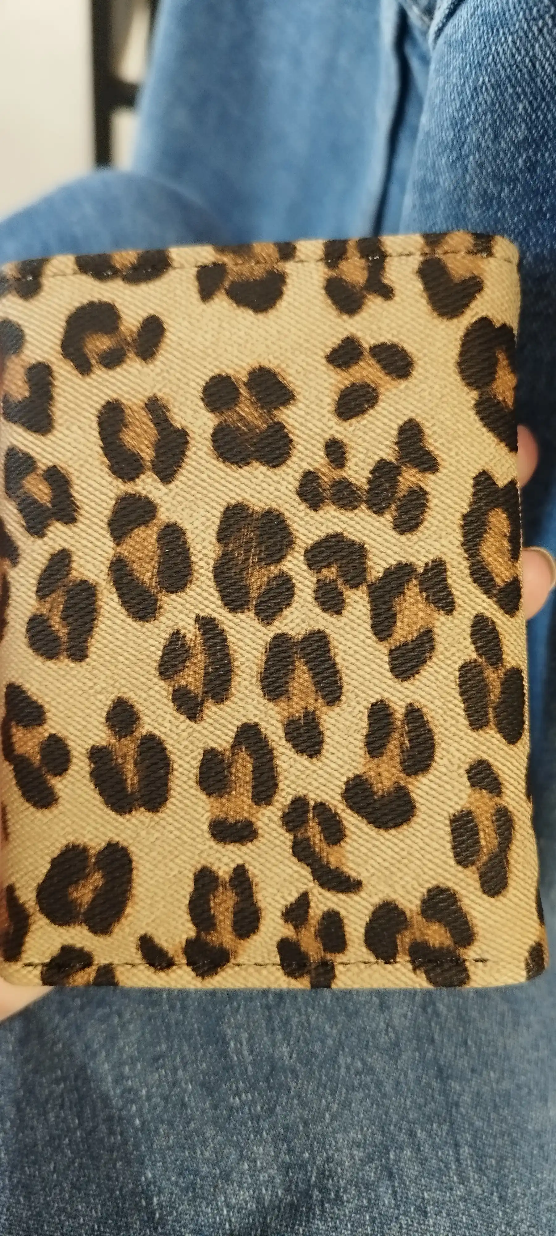 Leopard printli ayollar mini-hamyoni, kartalar va pullar uchun organayzer, kartxolder