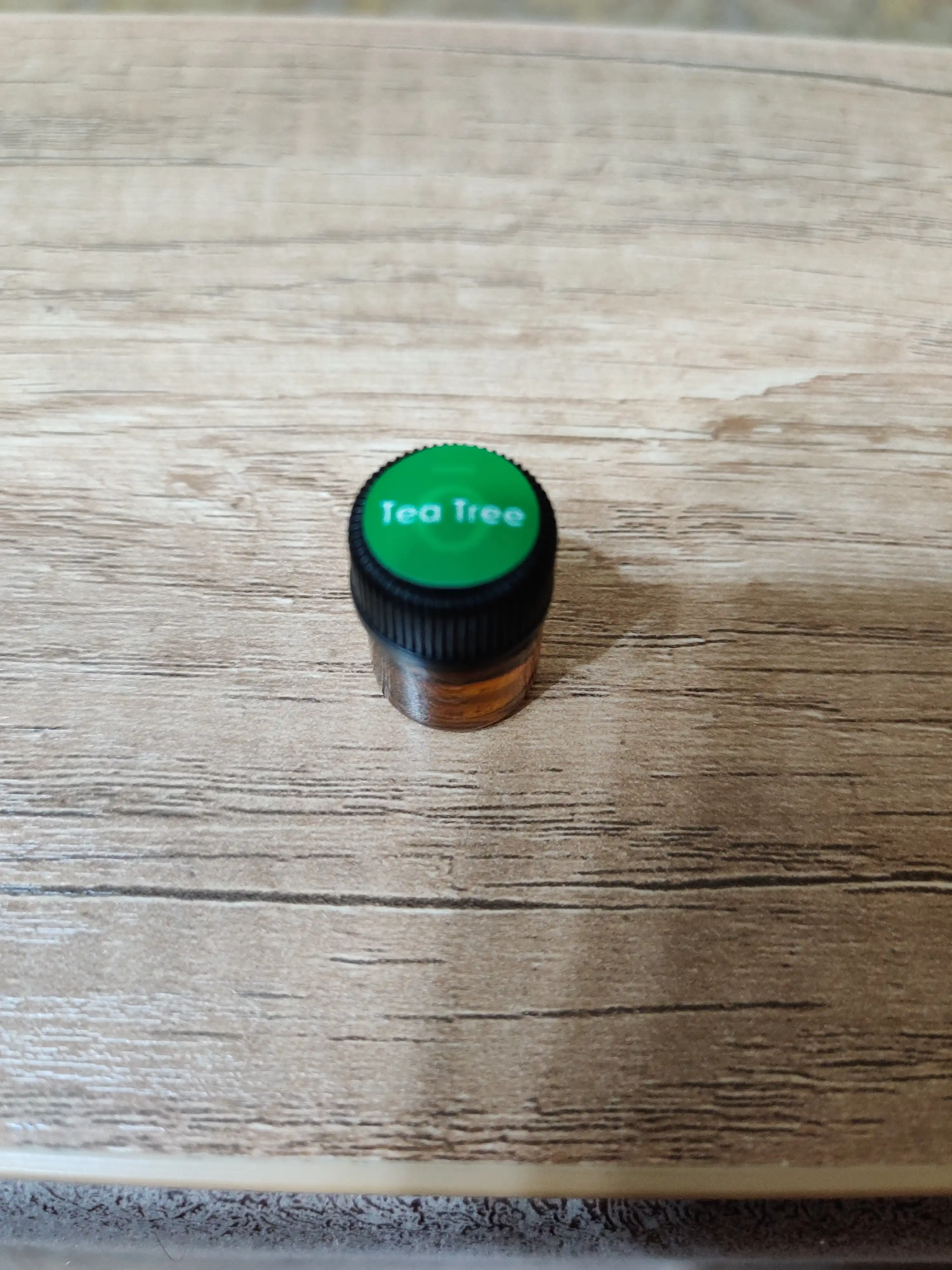 Choy daraxti efir moyi, Tea Tree, dōTERRA