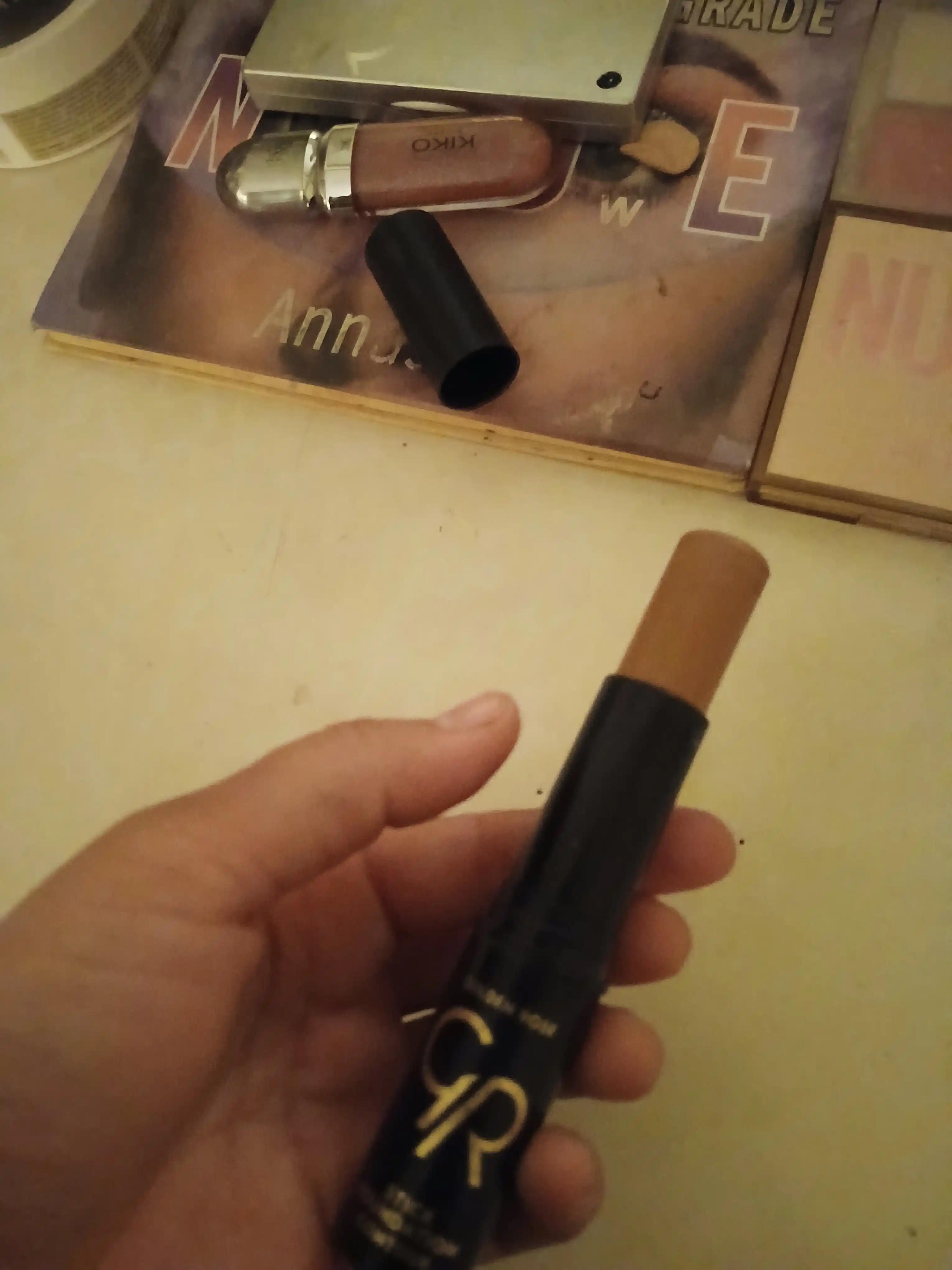Контуринг скульптор для лица кремовый стик Stick Foundation Contour Golden Rose