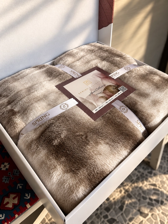 My Sofa’dan Spring issiq  pledlari — qalbingizni mehr bilan o‘raydigan sovg‘a