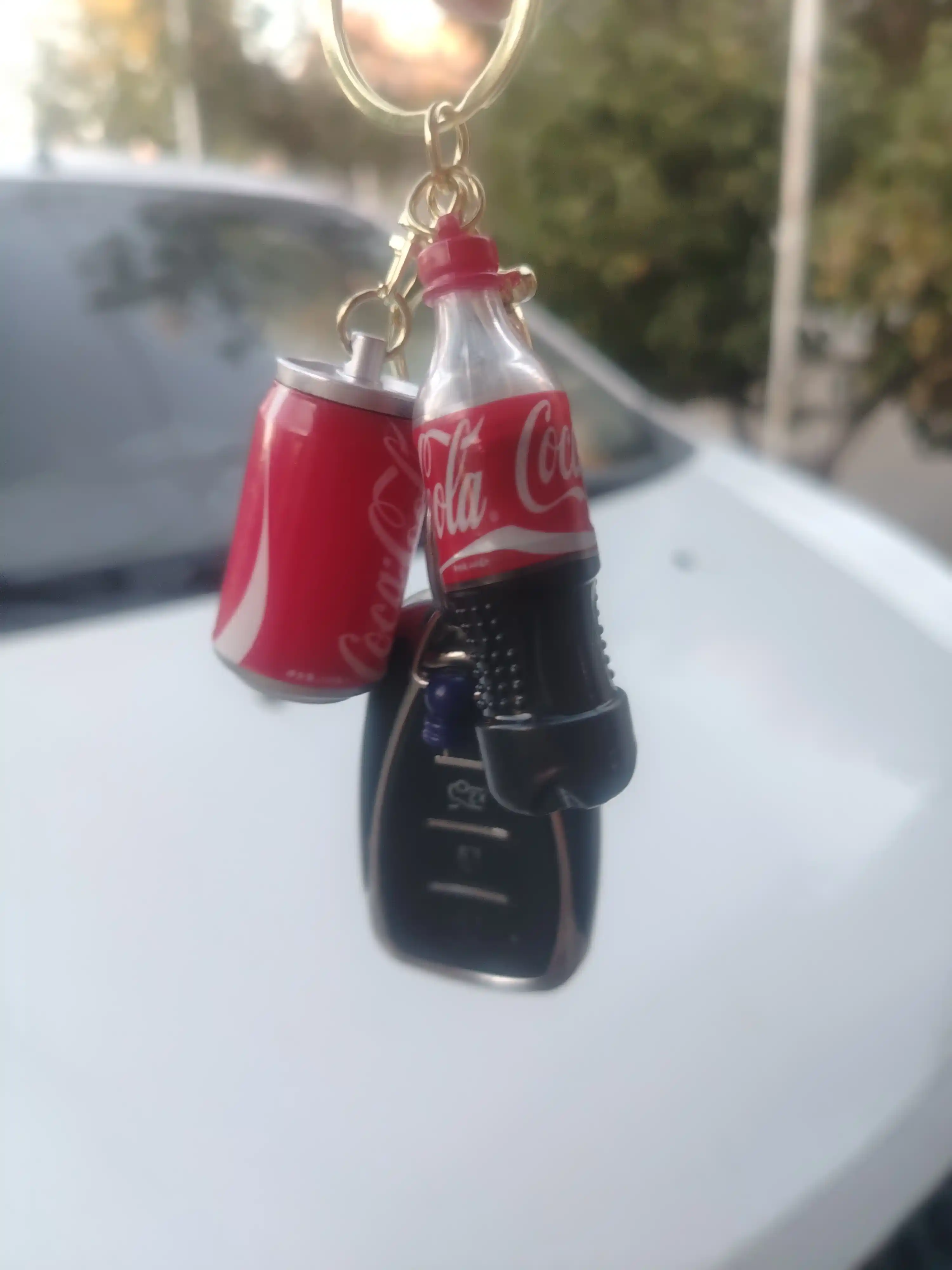 "Mini-ichimliklar" breloklari: Cola, Pepsi, Fanta, Sprite —Mini-o'yinchoqlar, sovg'a uchun