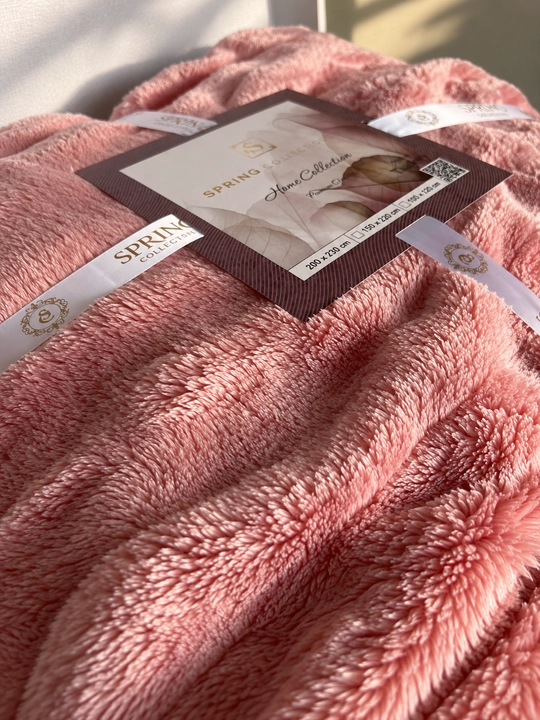 My Sofa’dan Spring issiq  pledlari — qalbingizni mehr bilan o‘raydigan sovg‘a