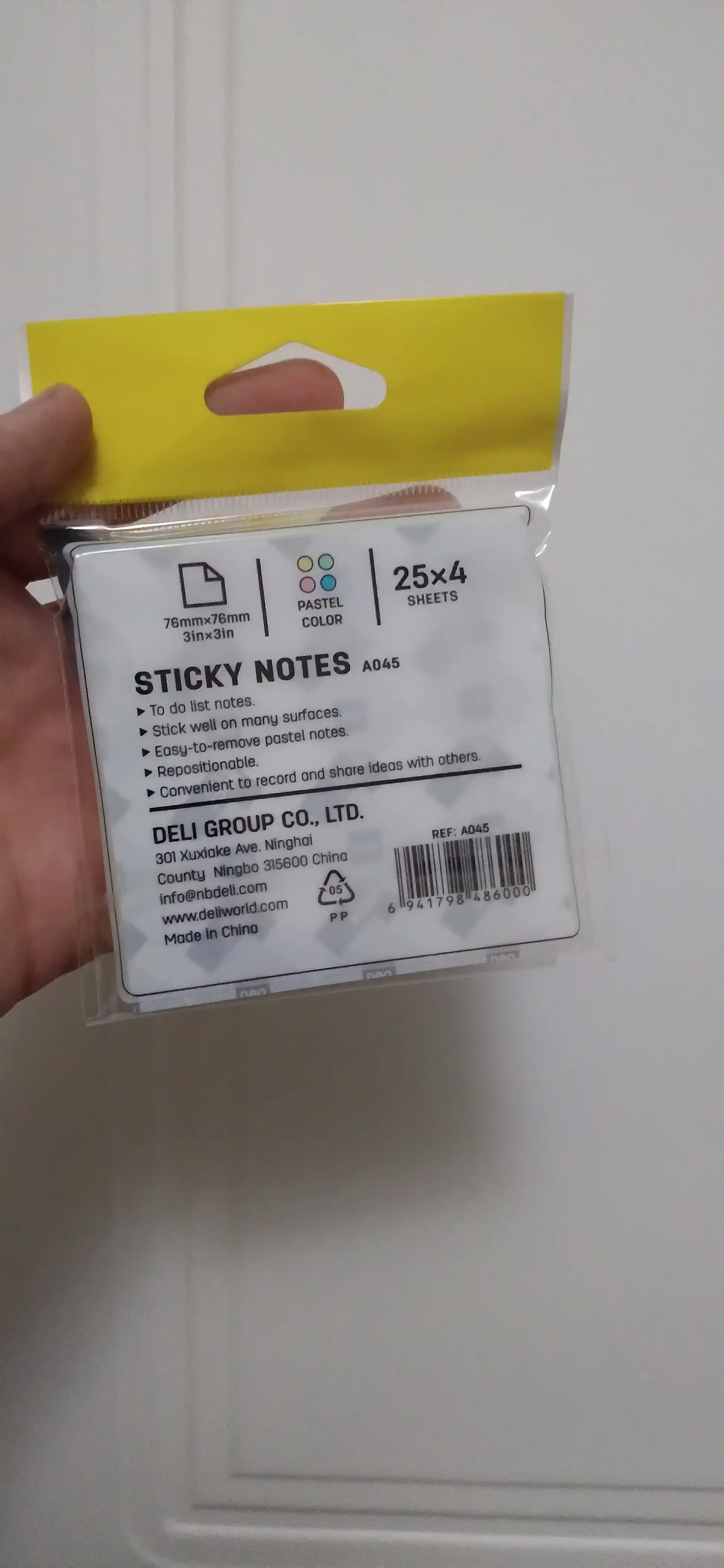 Стикеры для заметок Deli EA045, 3 * 3IN, 4 * 25 sheets, 76 * 76 мм