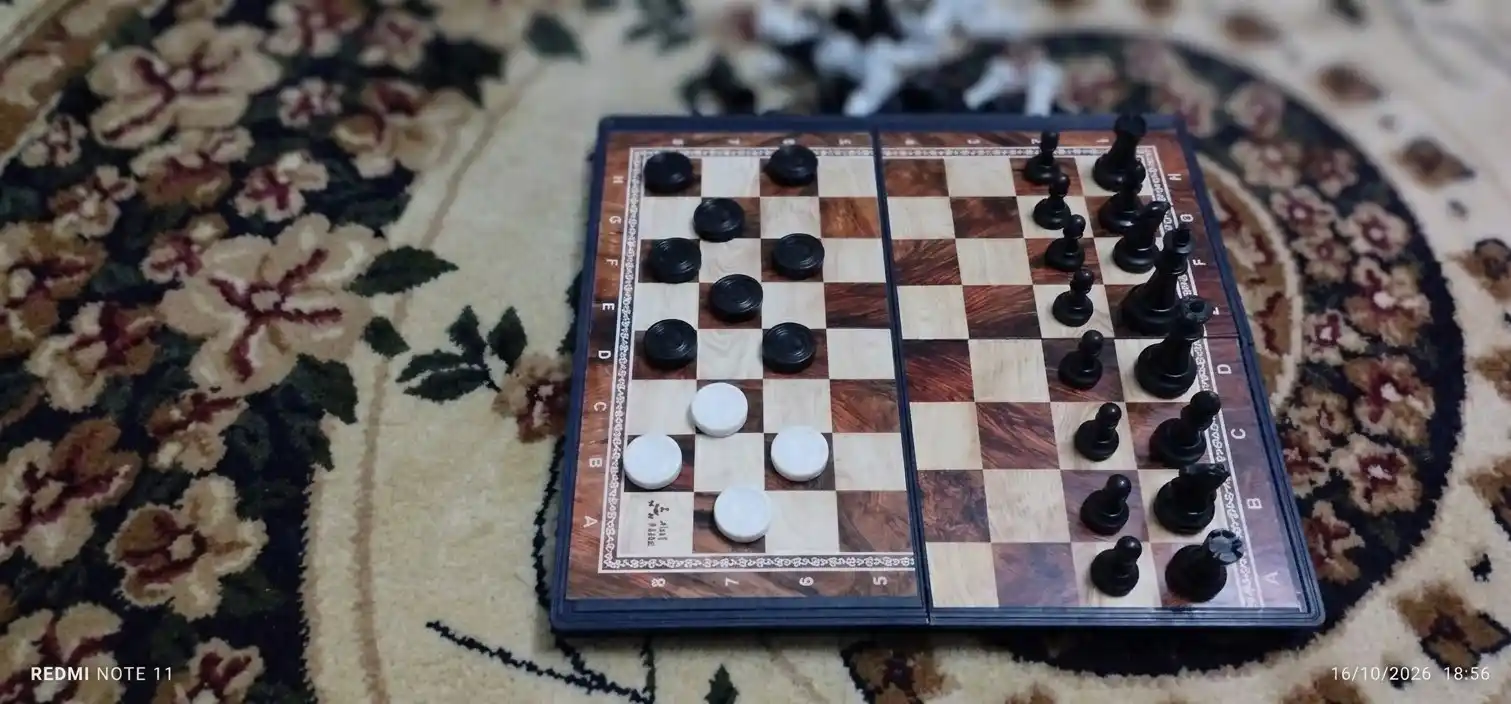 Шахматы и шашки 2 в 1 — классический игровой набор