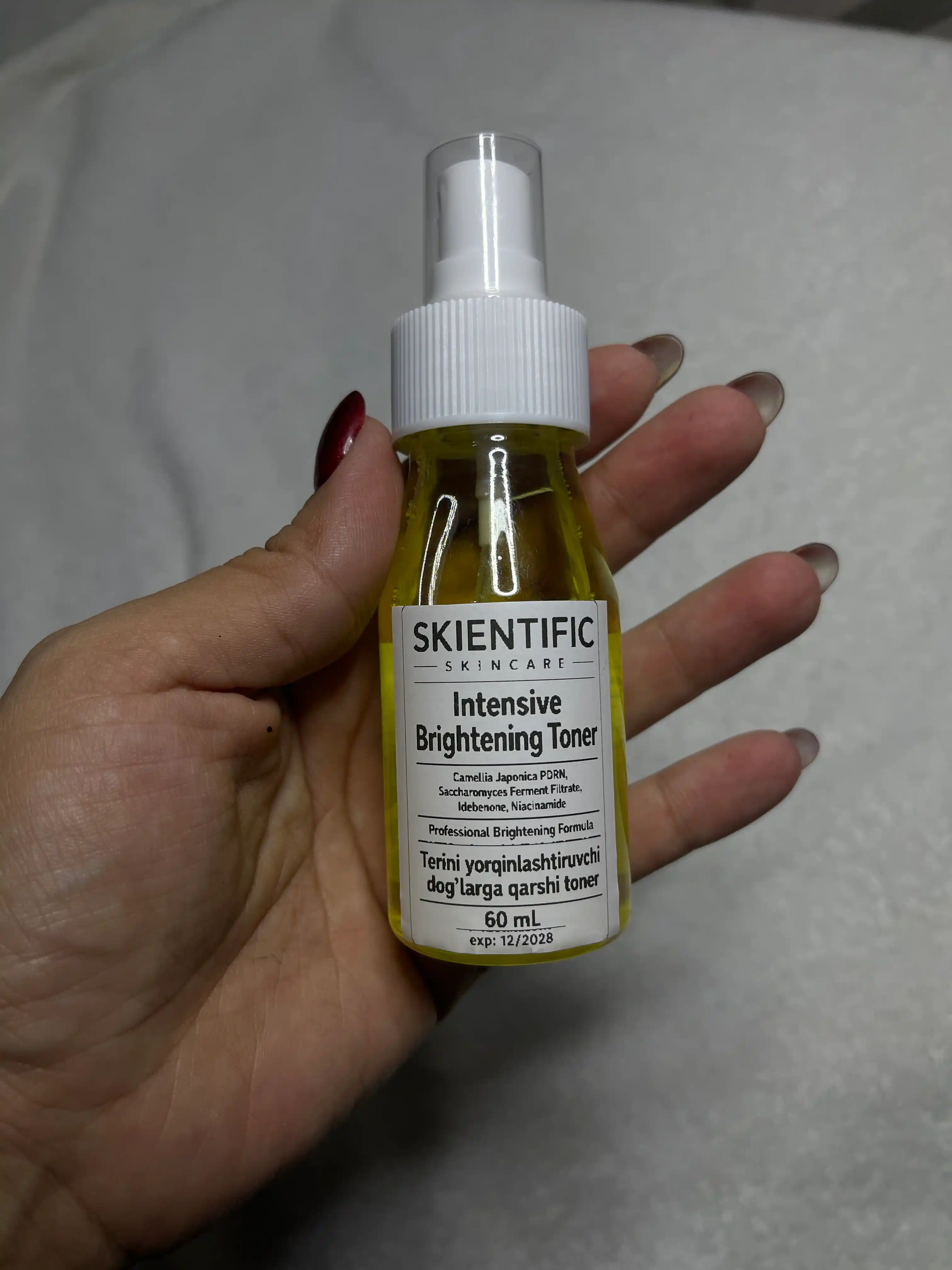 Oqartiruvchi toner SKIENTIFIC Intensive Brightening Toner 60 ml