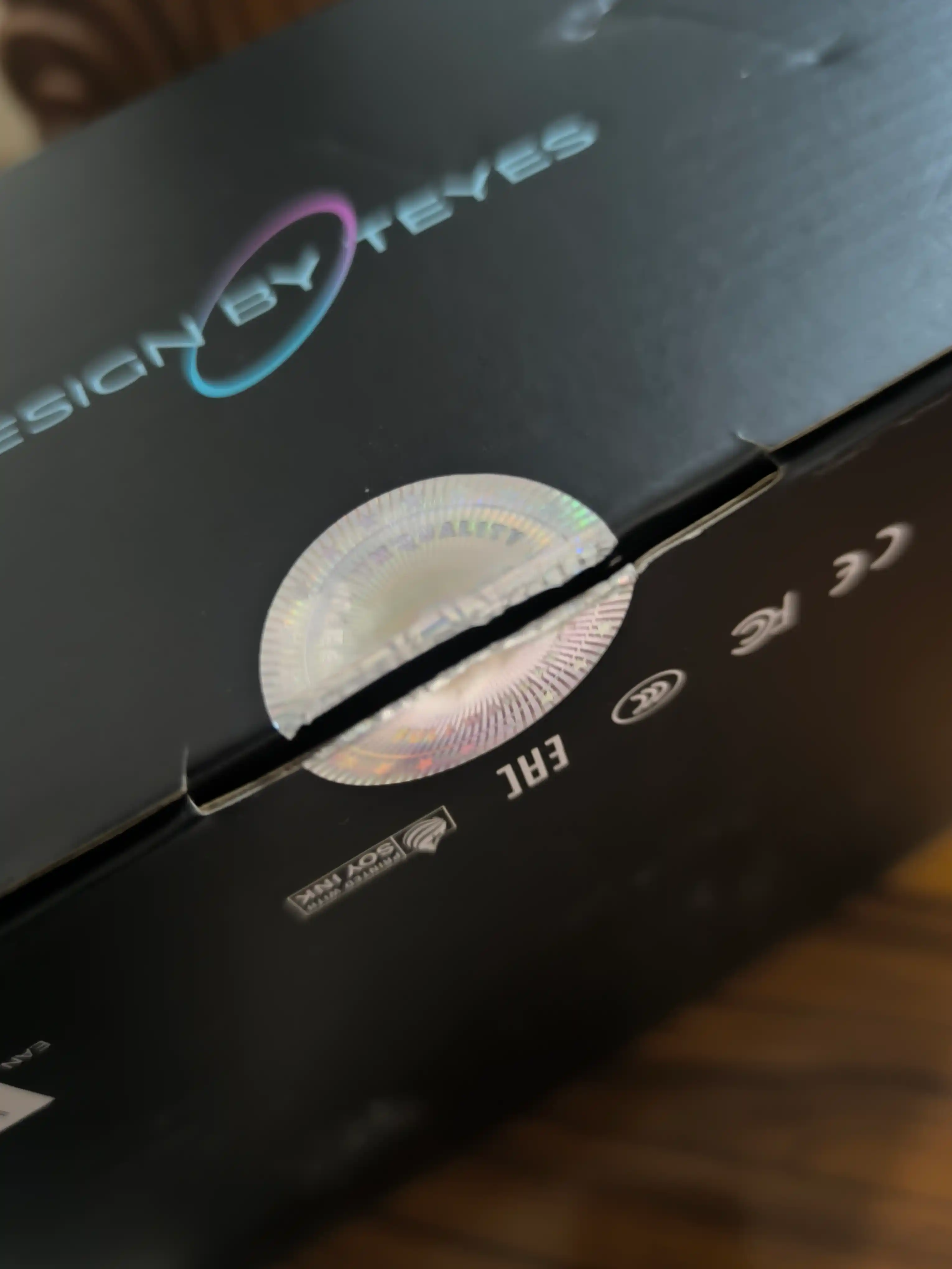 Zamonaviy va universal "Teyes CC3L" avtomobil monitori
