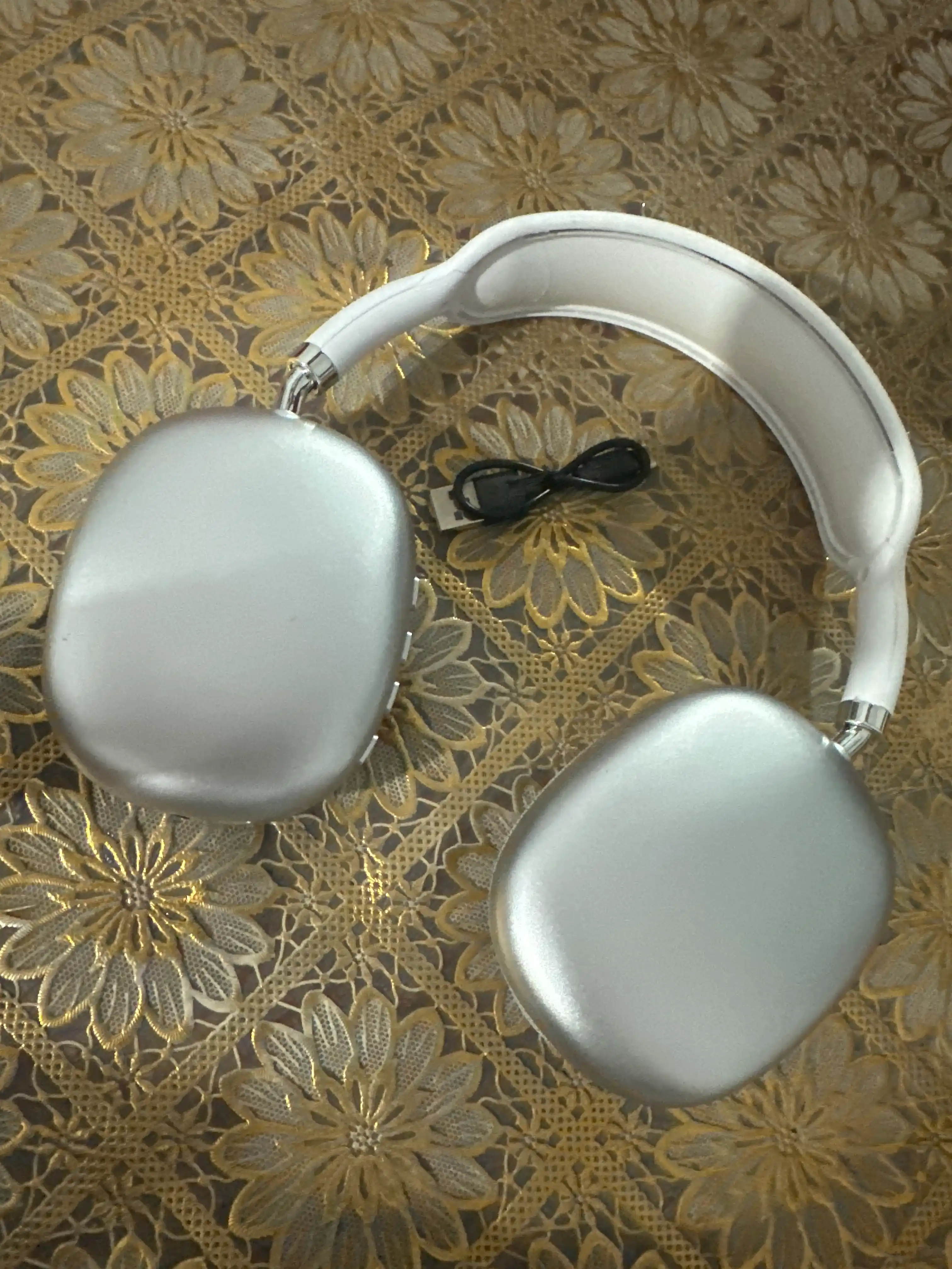 Simsiz Bluetooth quloqchinlar P9, mikrofonli, to'liq o'lchamli
