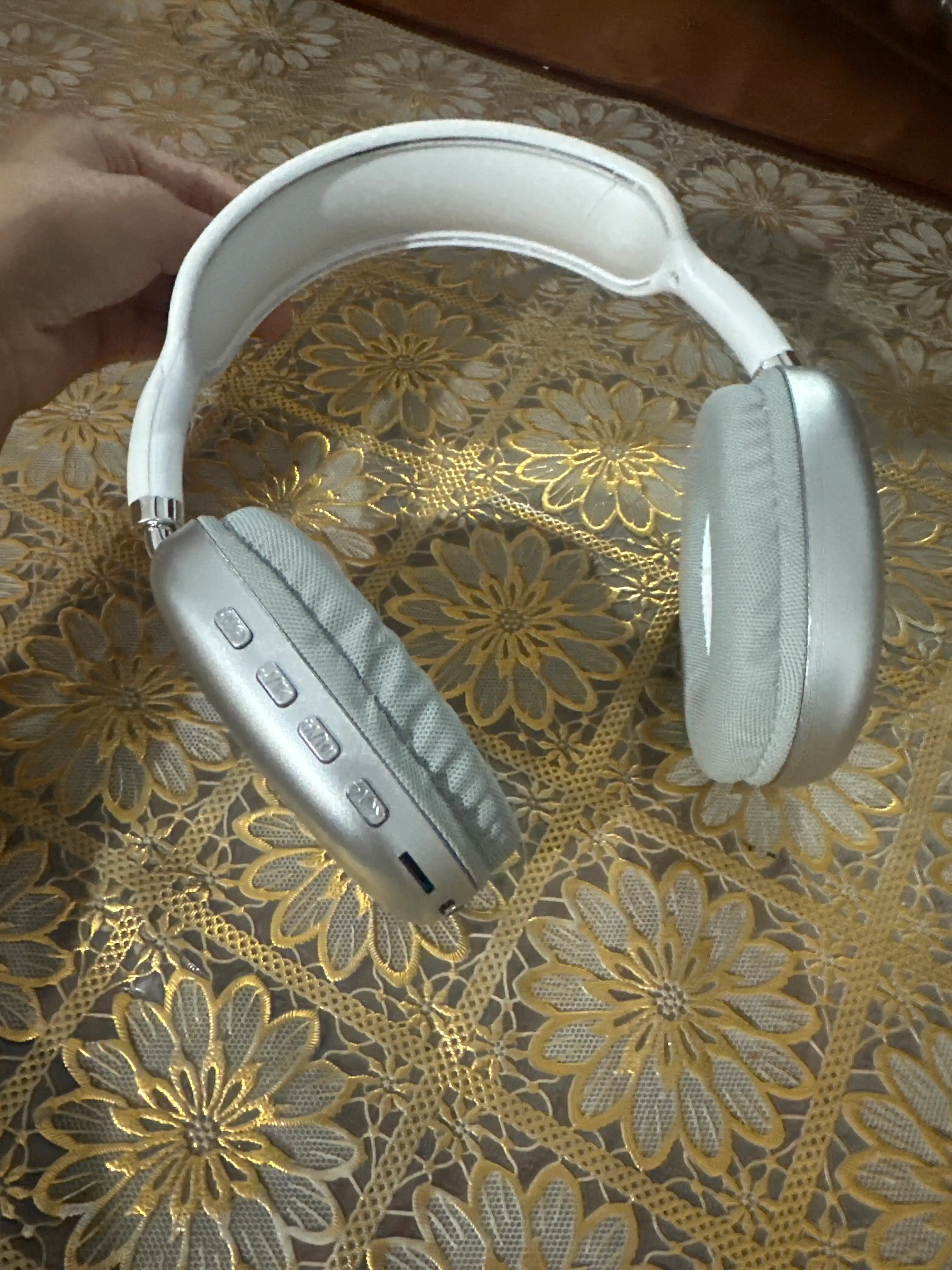 Simsiz Bluetooth quloqchinlar P9, mikrofonli, to'liq o'lchamli