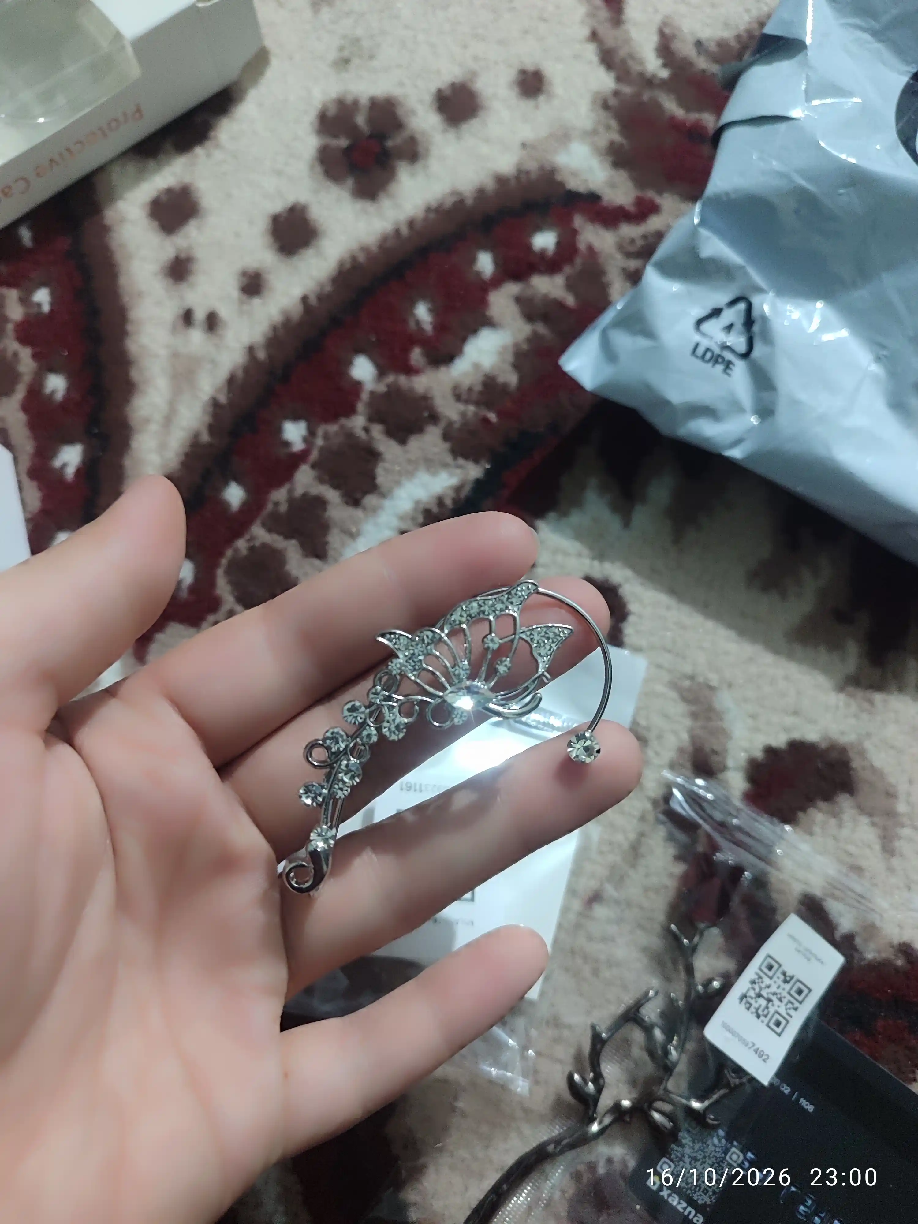 Серьги каффы, ассиметричные серьги