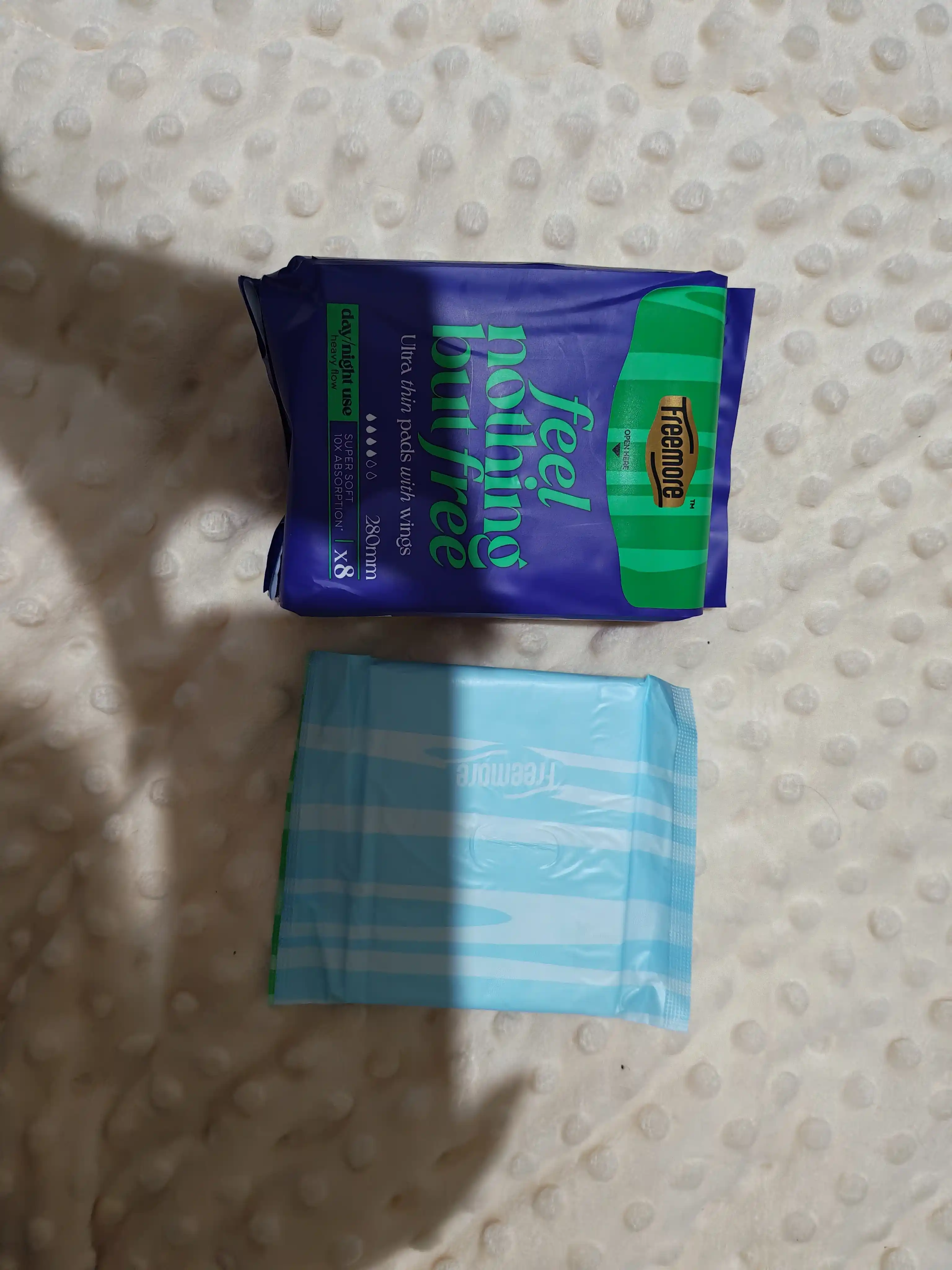 FREEMORE gigienik prokladkalar, ultra yupqa tungi, qanotli, 0,07 sm, 280 mm, 8 dona