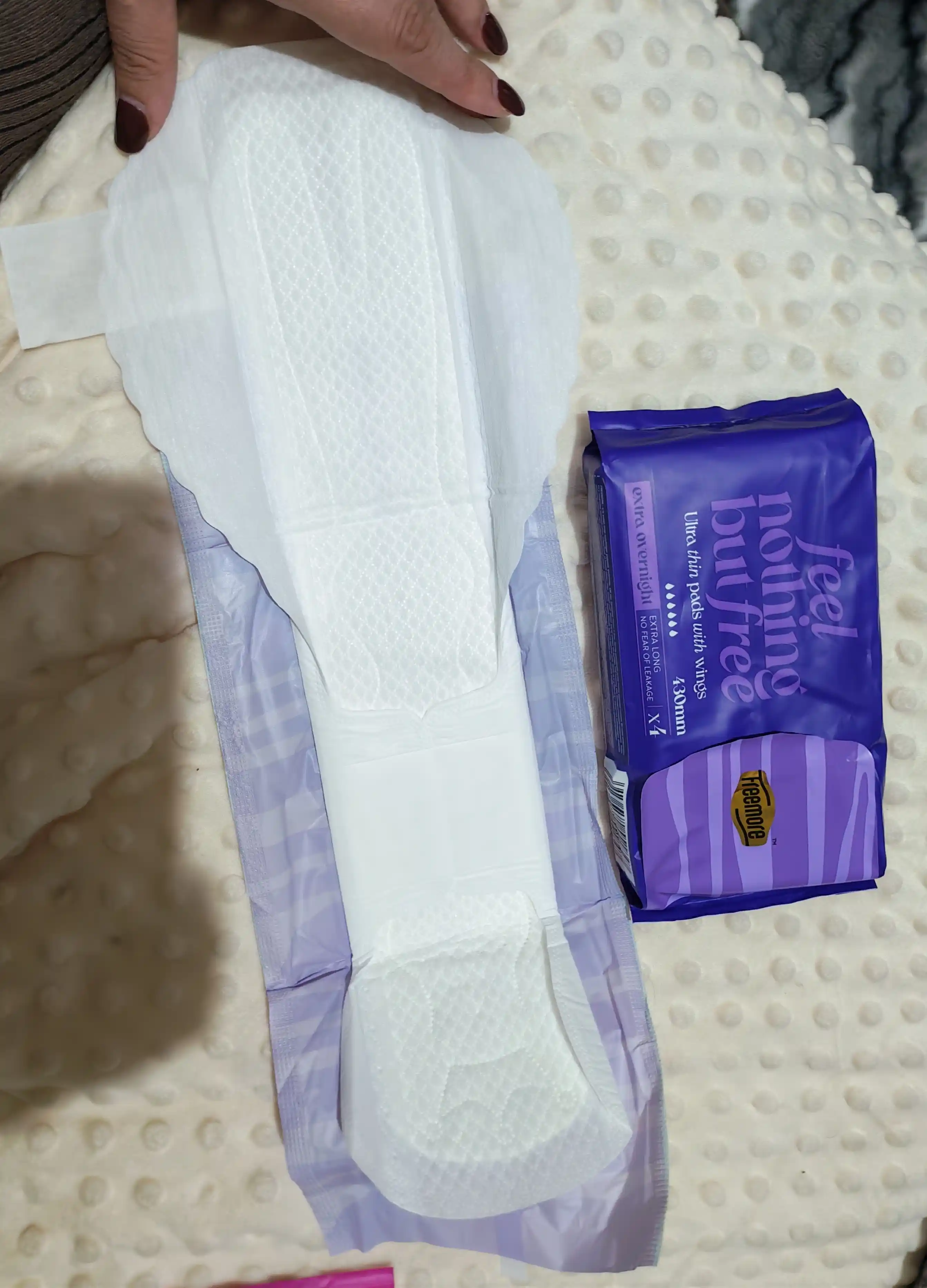 FREEMORE qistirmalari, o‘ta yupqa, tungi, o‘ta uzun, qanotchali, 430 mm, 4 dona