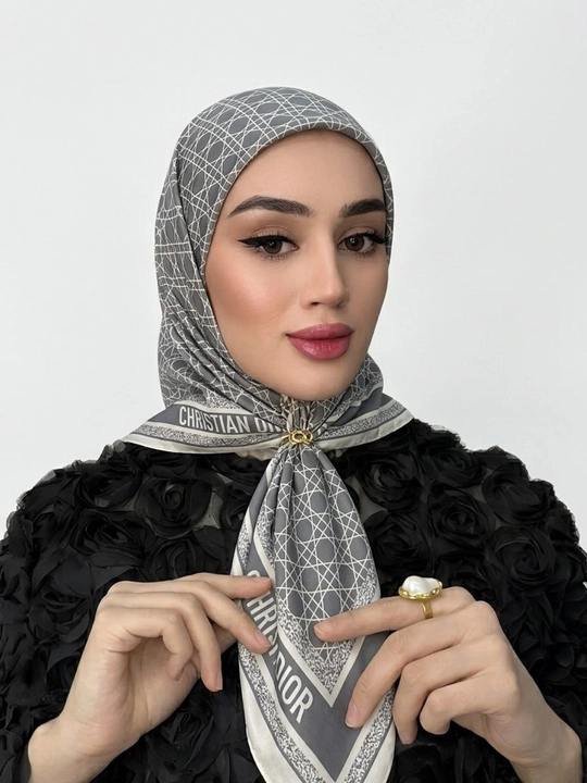 Ayollar ipak harir ro'moli, Christian Dior uslubida sharf kuz-qish uchun platok 110x110 sm