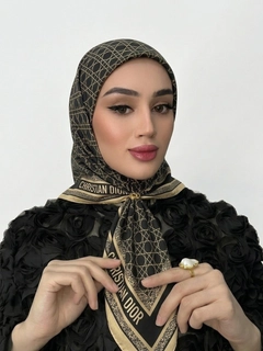 Qora
