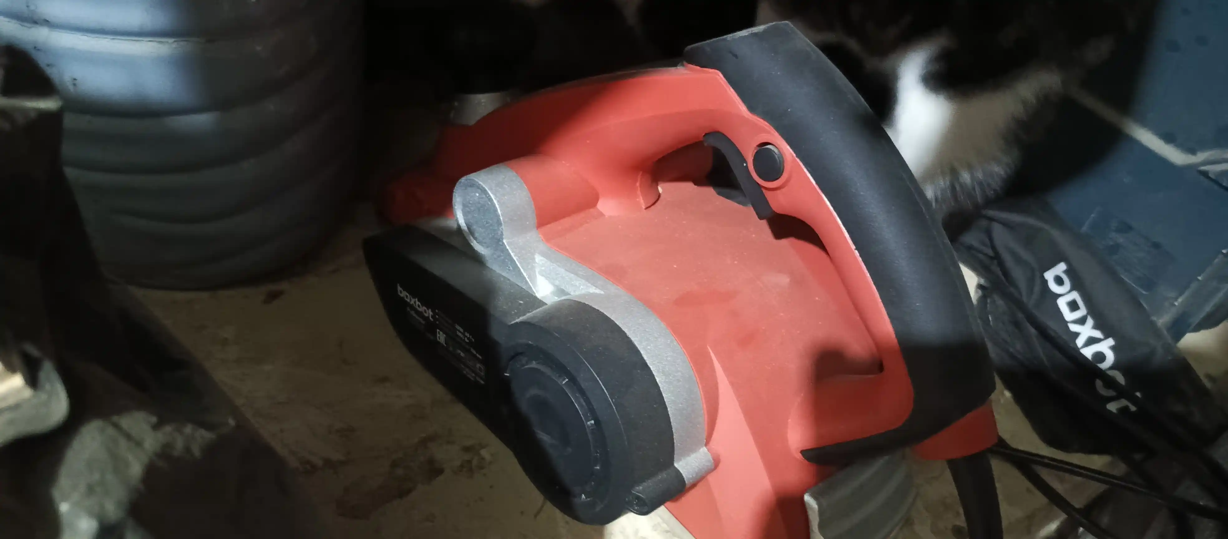 Рубанок Boxbot 110 мм, 1200 Вт, выборка четверти, стационарное крепление, P-1211RT