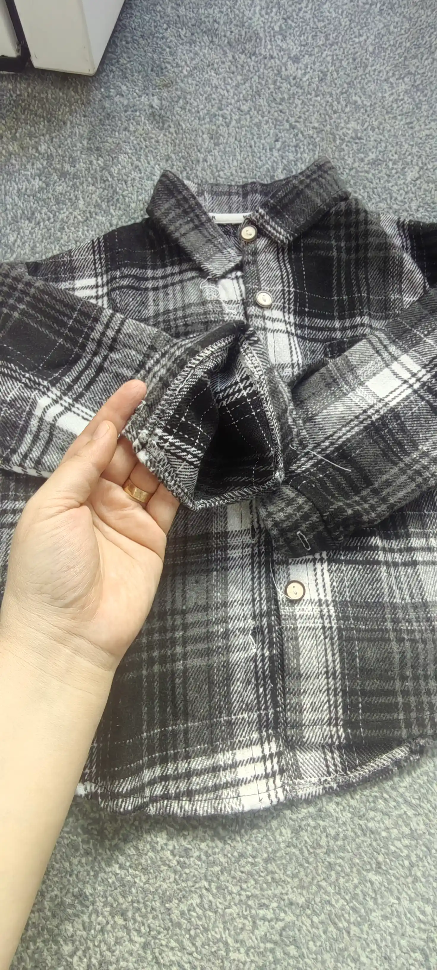 Bolalar uchun plashli ko'ylak, o'g'il bolalar va qizlar uchun