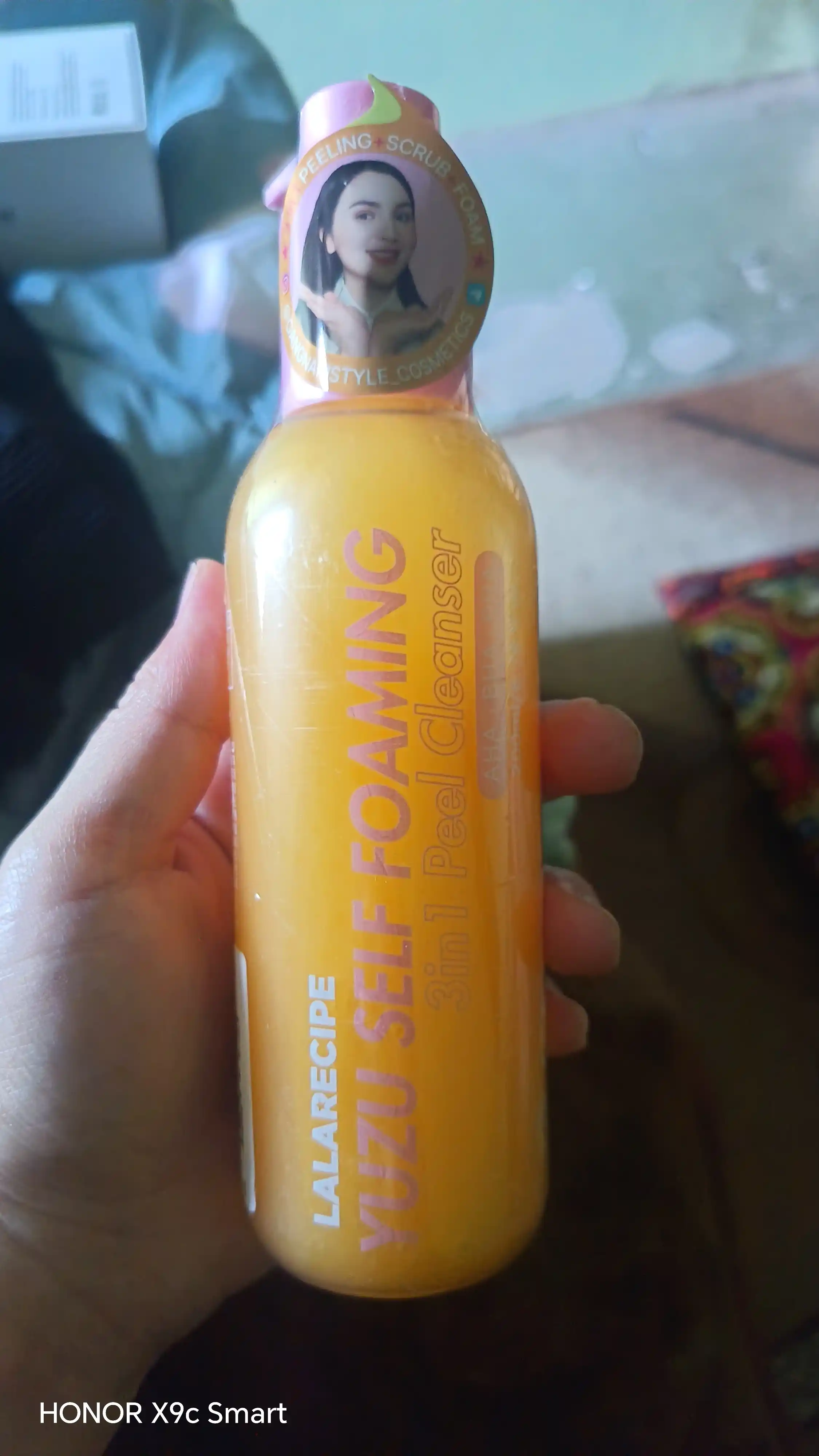 LALARICIPE Yuzu Self Foaming 3‑в‑1 AHA BHA – нежная пенка для очищения лица, 200 мл