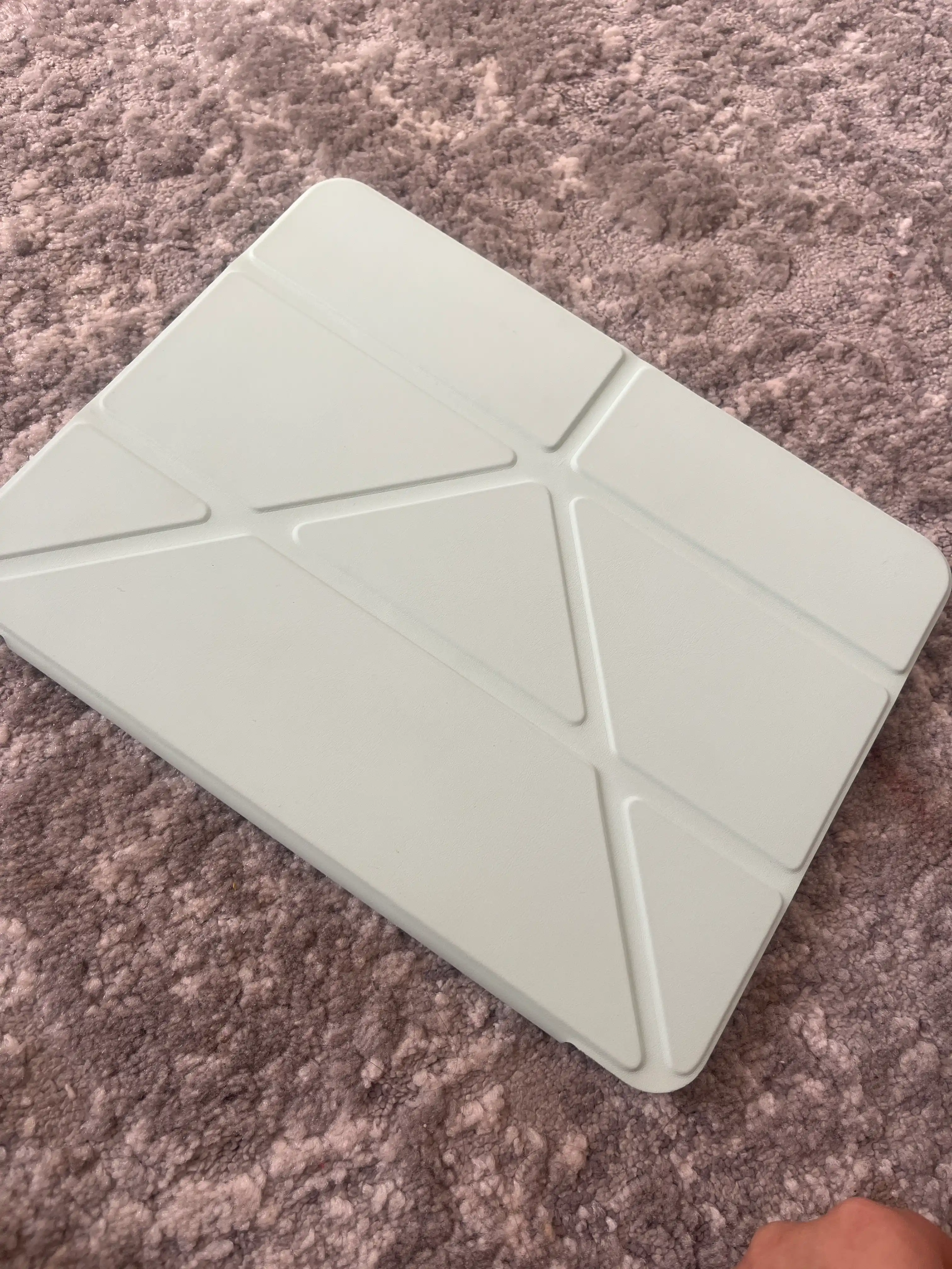 SmartCover Pro iPad uchun taglik funksiyali magnitli g'ilof