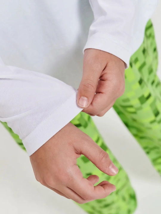 O‘g‘il va qiz bolalar uchun uzun yengli va katak-katak shim, bosma naqshli pijama