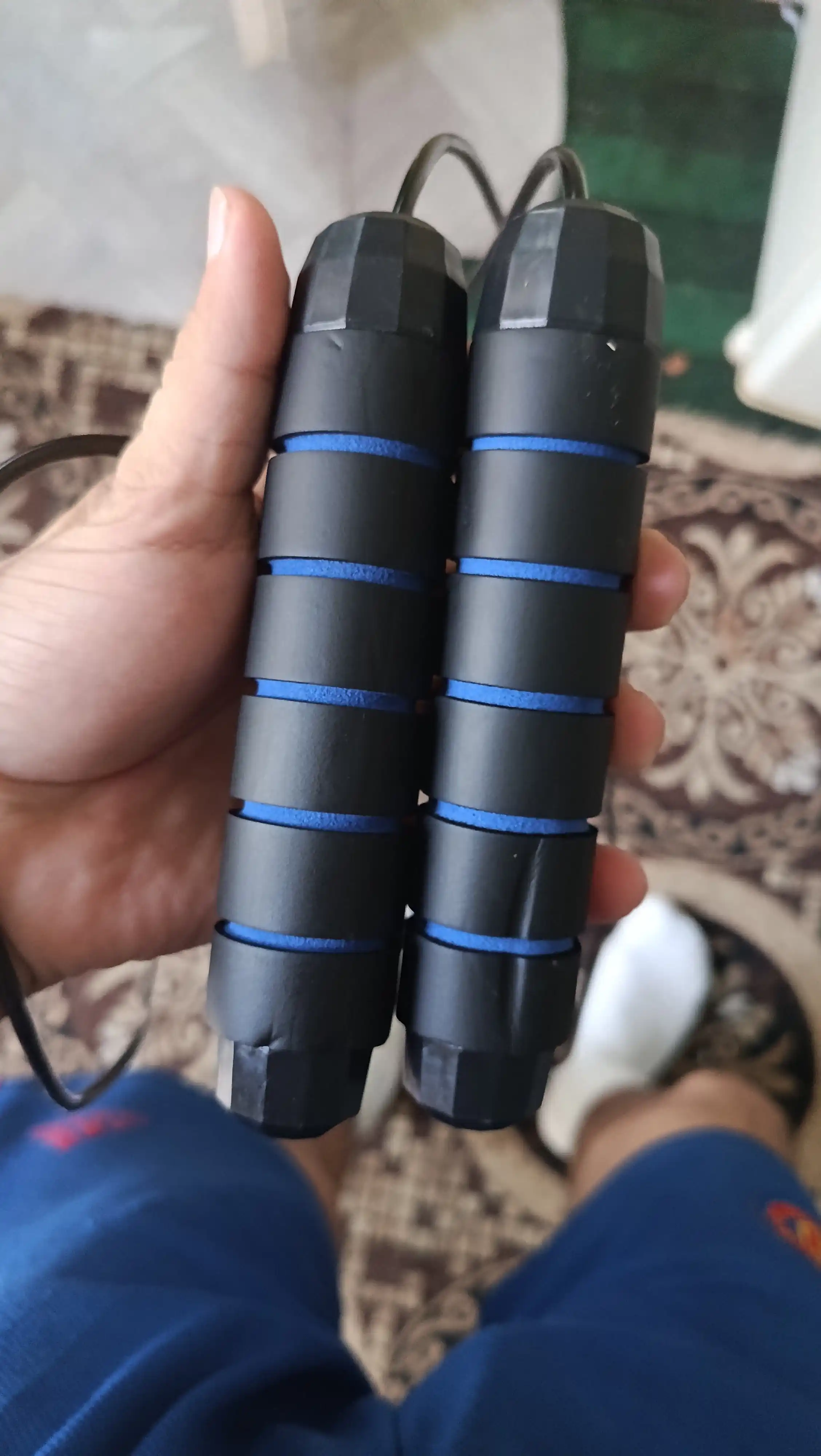 Metall trosli sakrash arqoni, uzunligi sozlanadigan va podshipnikli