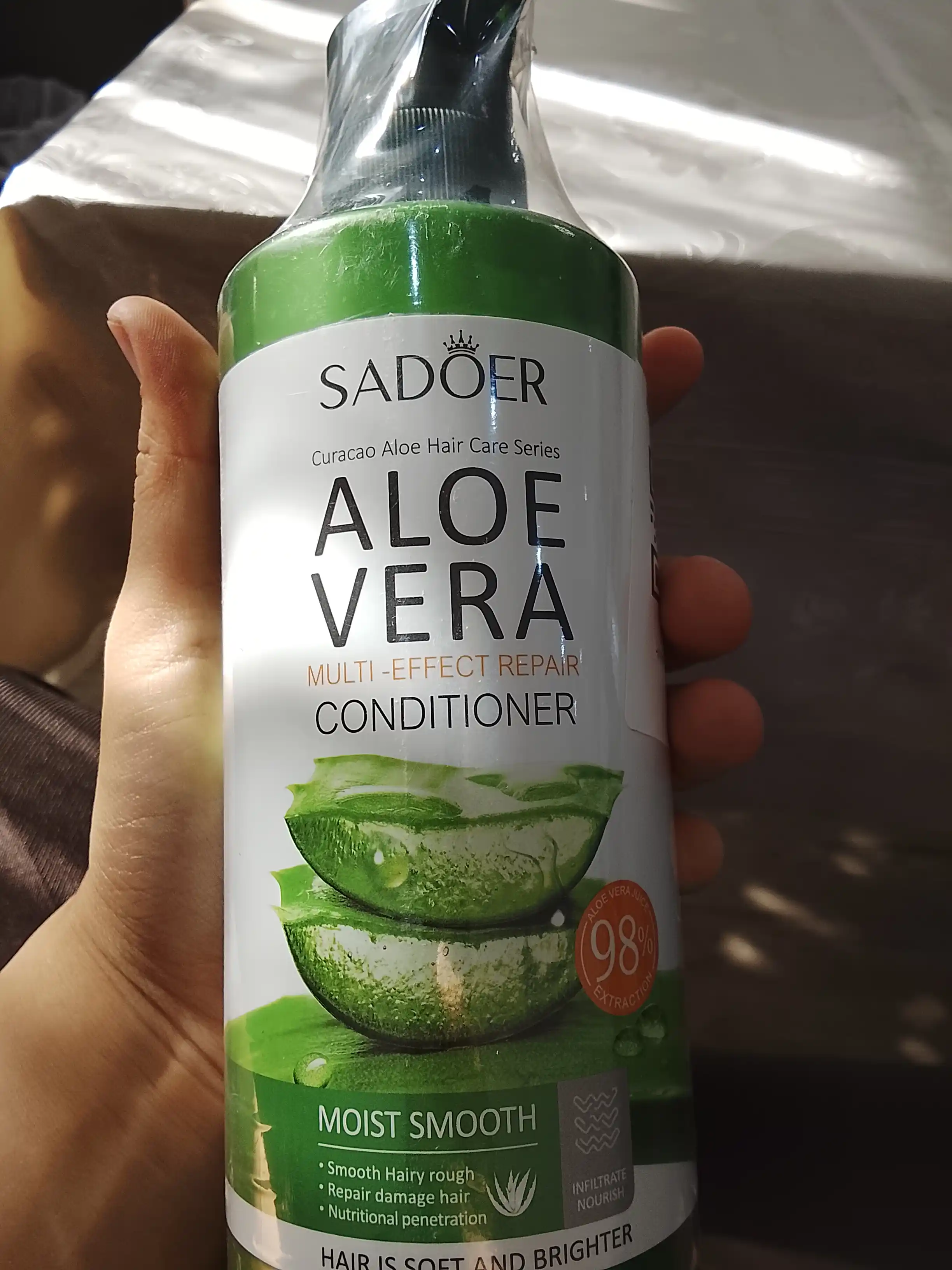 SADOER Aloe Vera ko‘p funksiyali tiklovchi soch konditsioneri, 500 ml