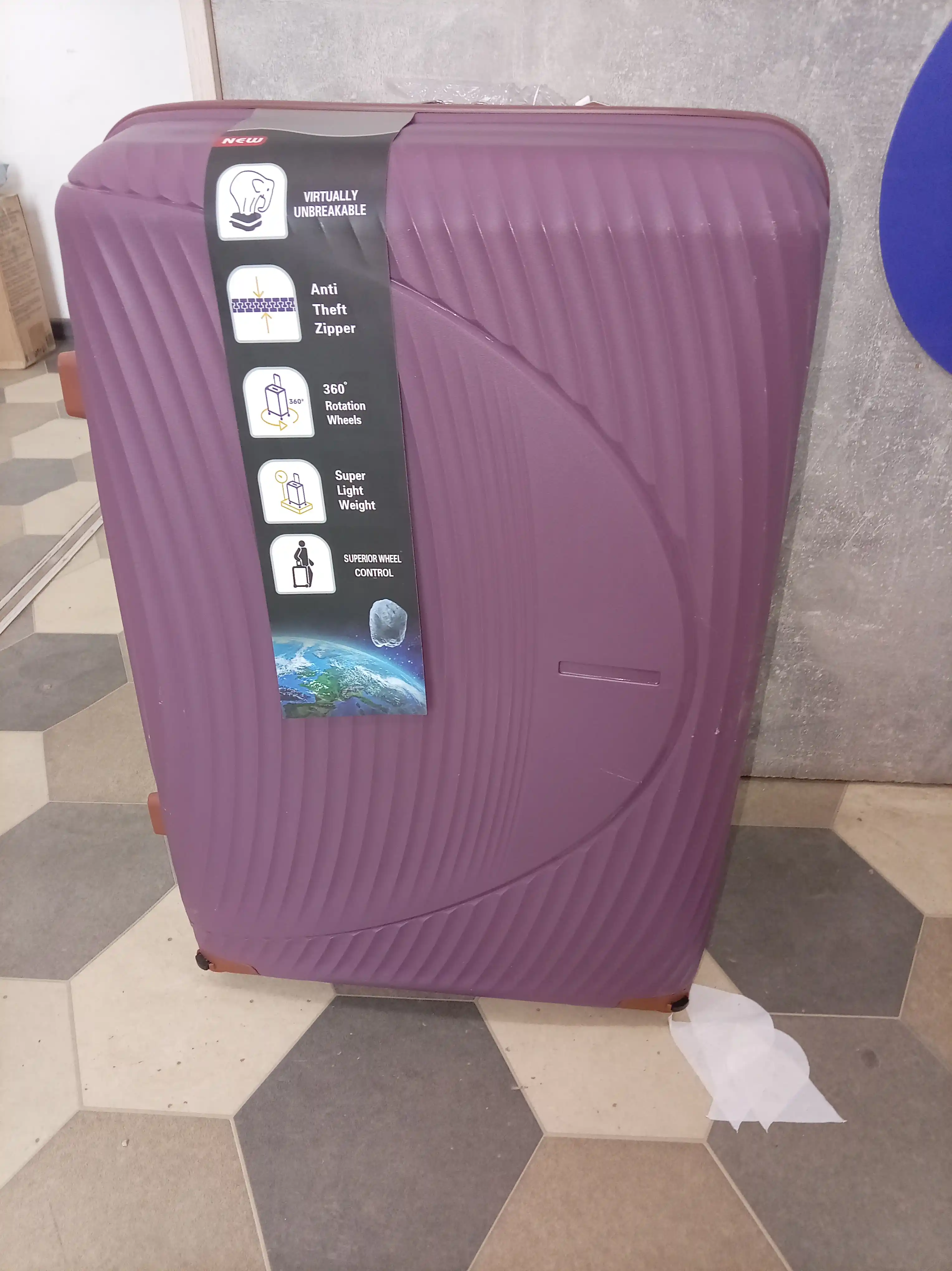 Qulfli yo‘l chamadoni, chamadonlar 360° ga aylanadigan qulflanadigan yo‘l sumkasi chemadon