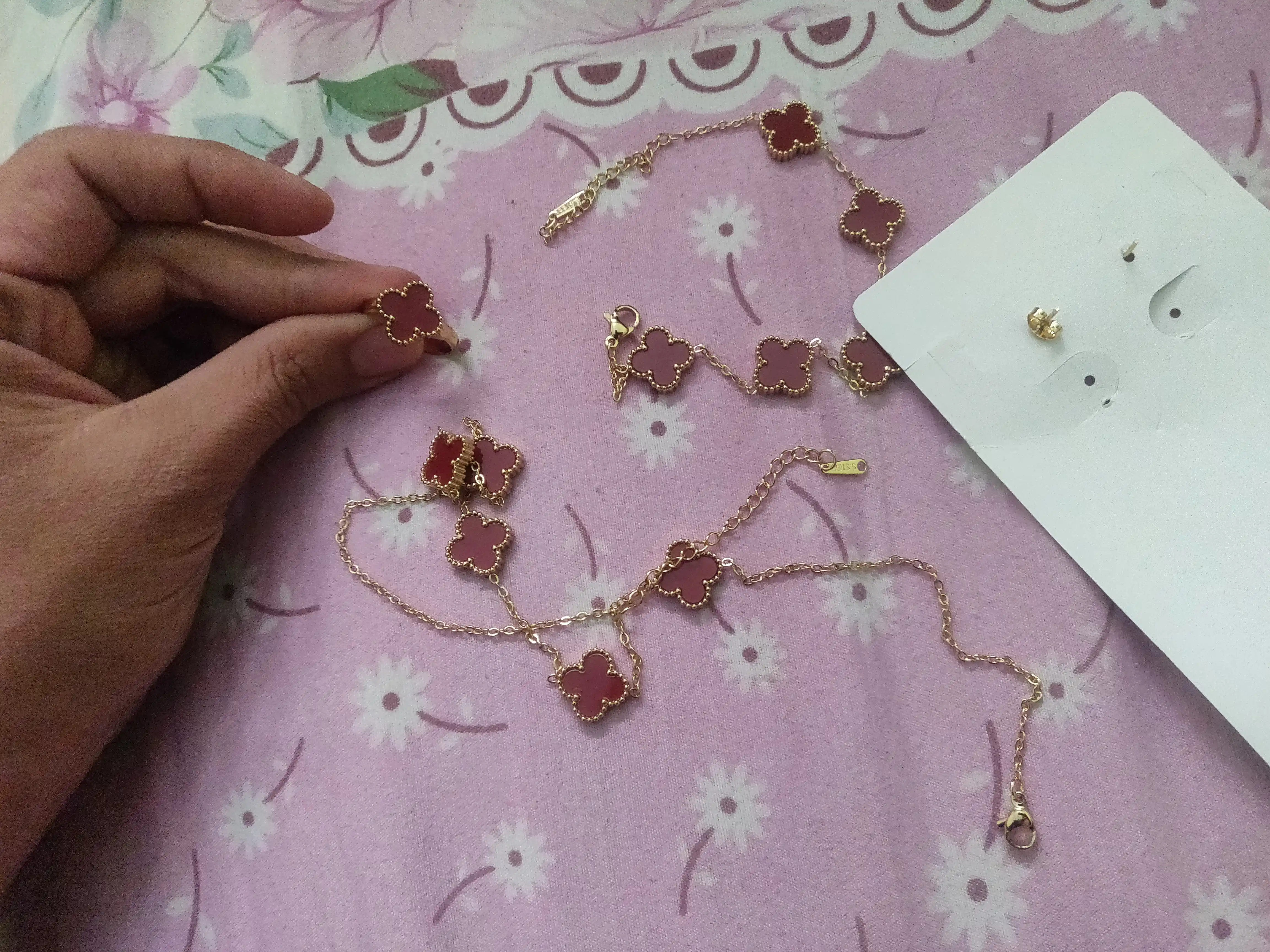 Ayollar, qizlar uchun premium 4tasi 1da to‘plam, zanjir,uzuk (16-20),bujiteriya, Van Cleef