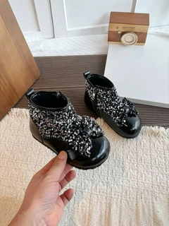Черный