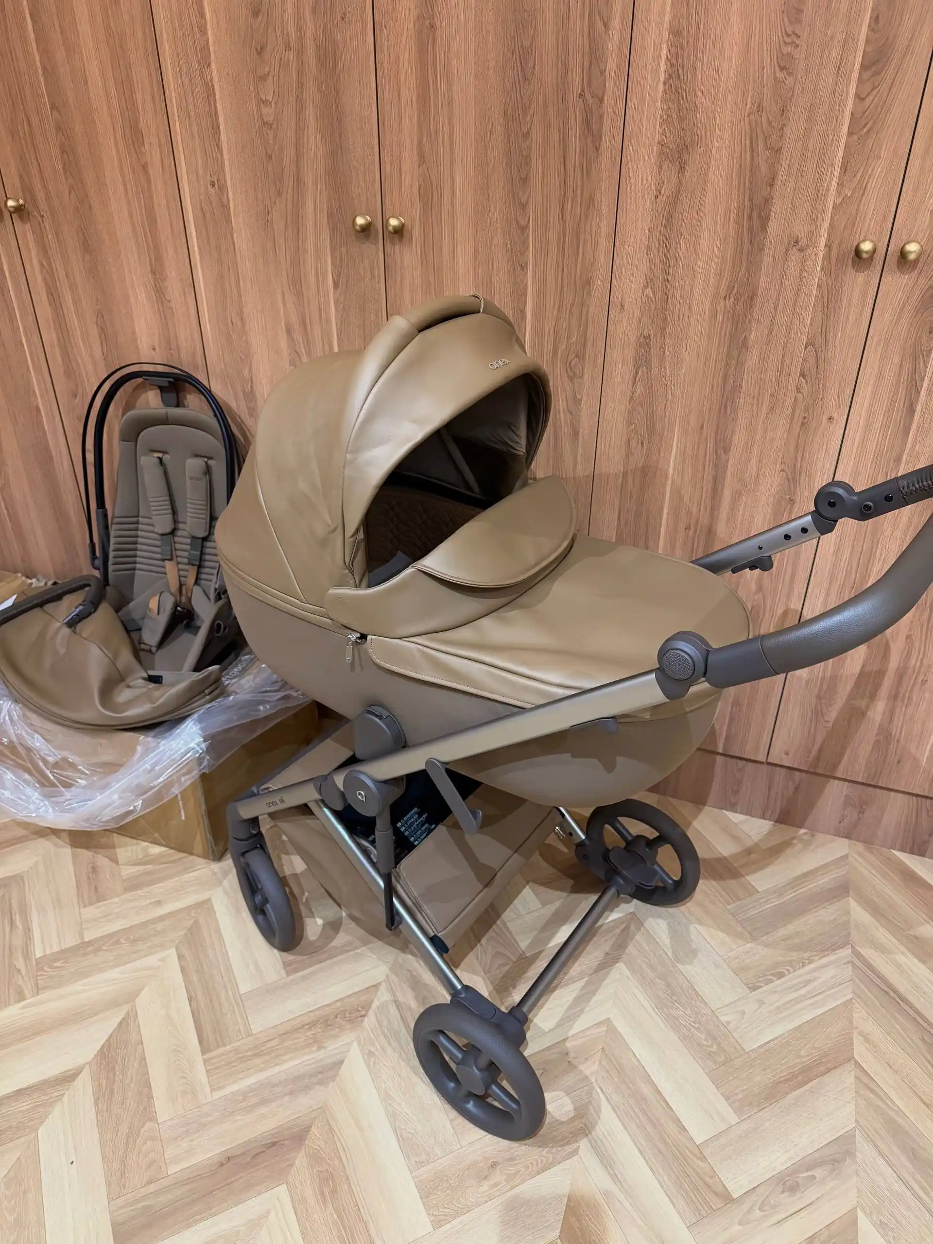 Детская коляска Anex ELI, 2 в 1