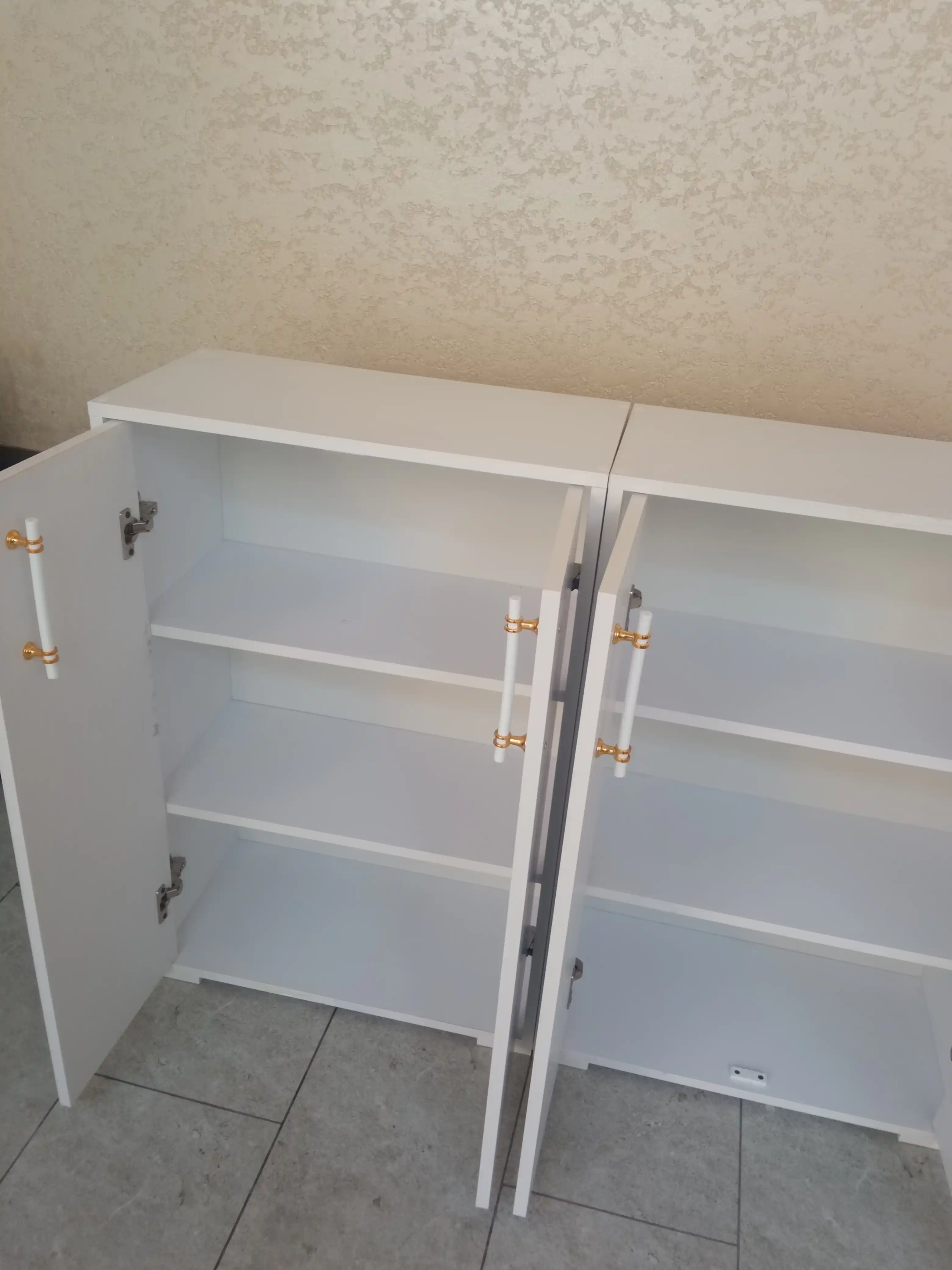 Universal tumba, yig'ilgan, 90 * 60 * 30 sm