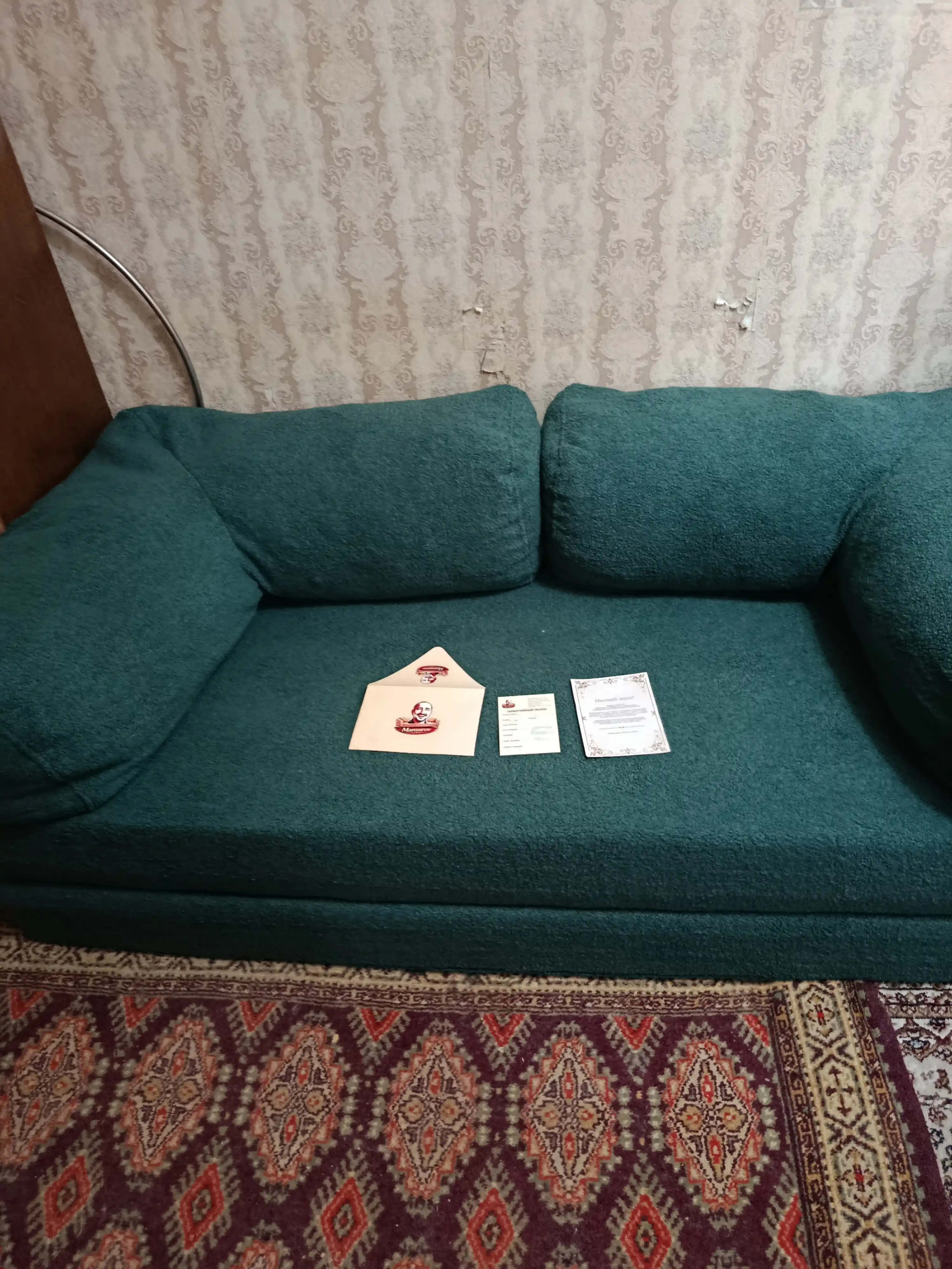 Teddy karkassiz divan-krovat, 3 tasi 1 da divan-transformer, yigʻiladigan divan