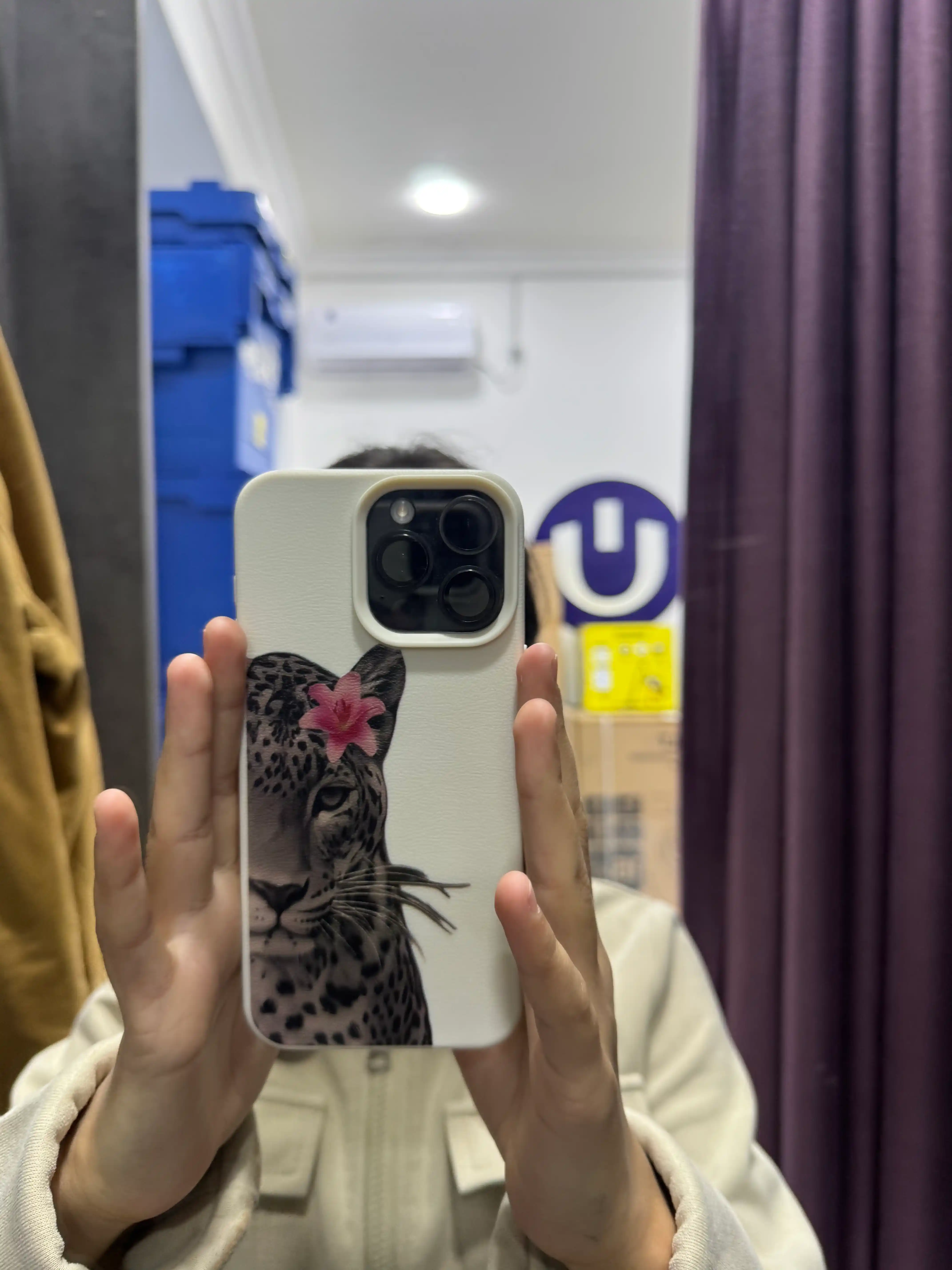 IPhone chehol chexol 11, 12, 13, 14, 15, 16, 17 Pro Max uchun g‘ilof