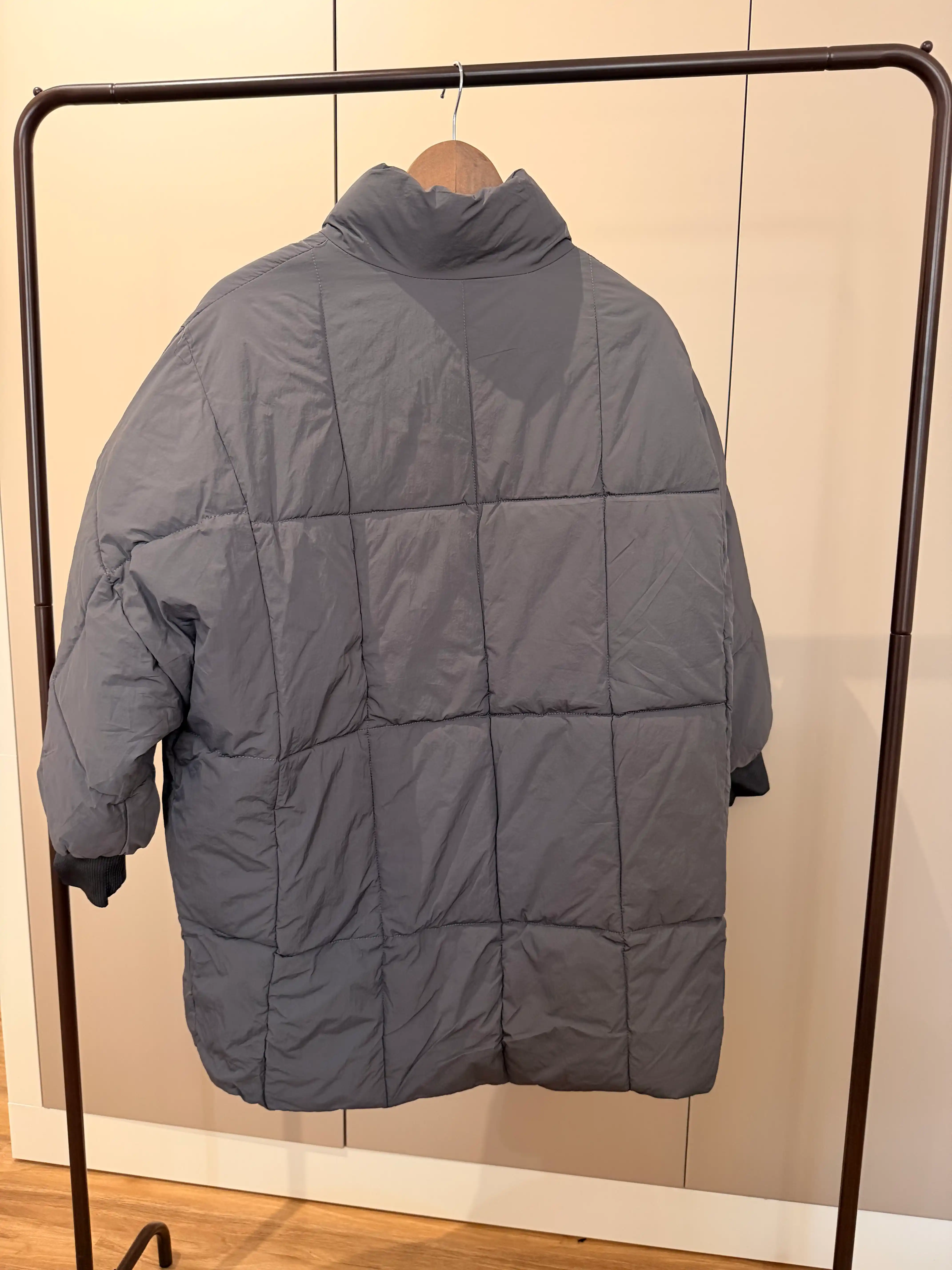 Куртка женская оверсайз, утеплённая, свободного кроя — UNCHA STORE
