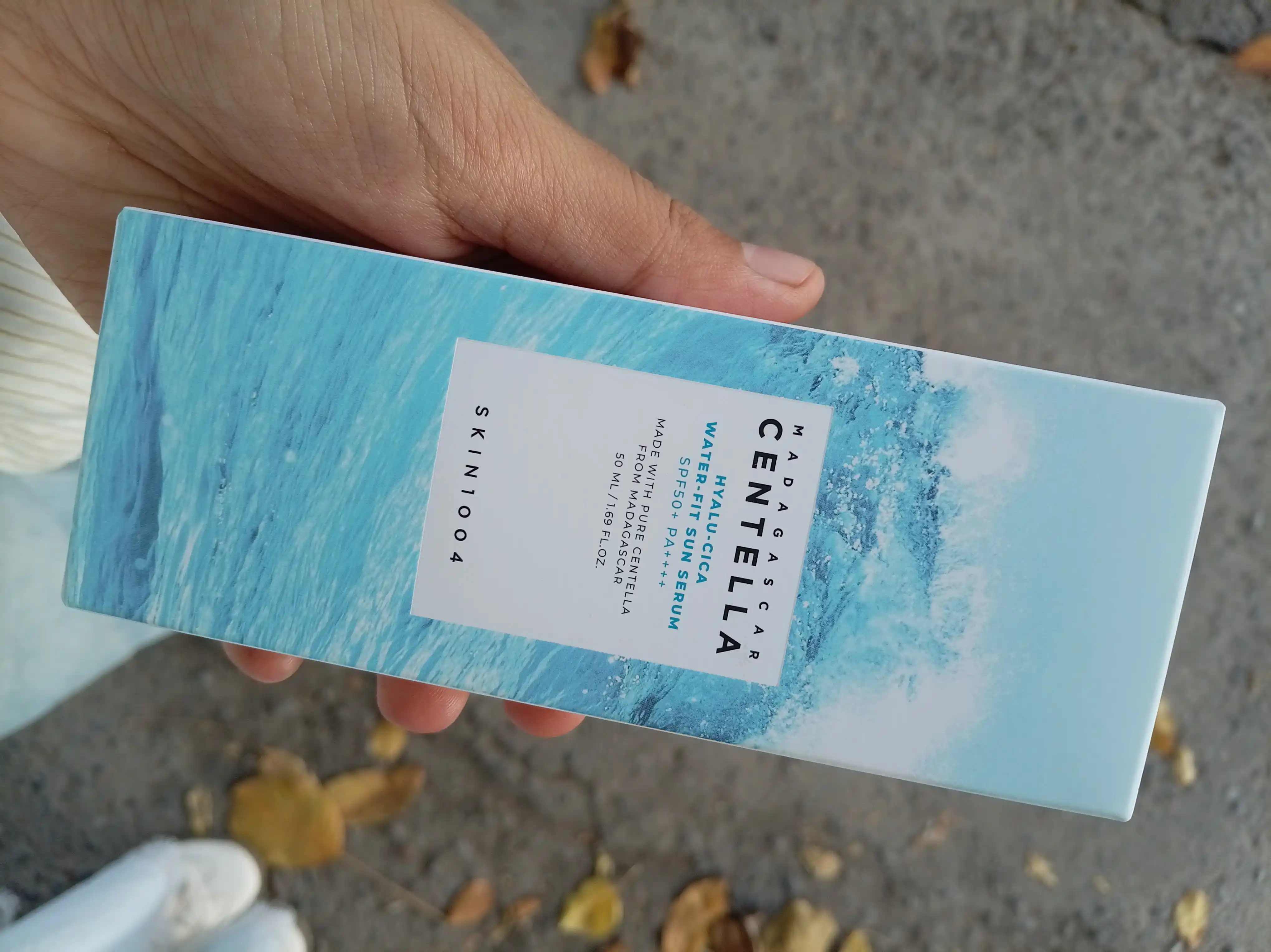 Quyoshdan krem SKIN1004 Madagascar Centella Hyalu-Cica Water-Fit SPF50/PA++++, 50 ml
