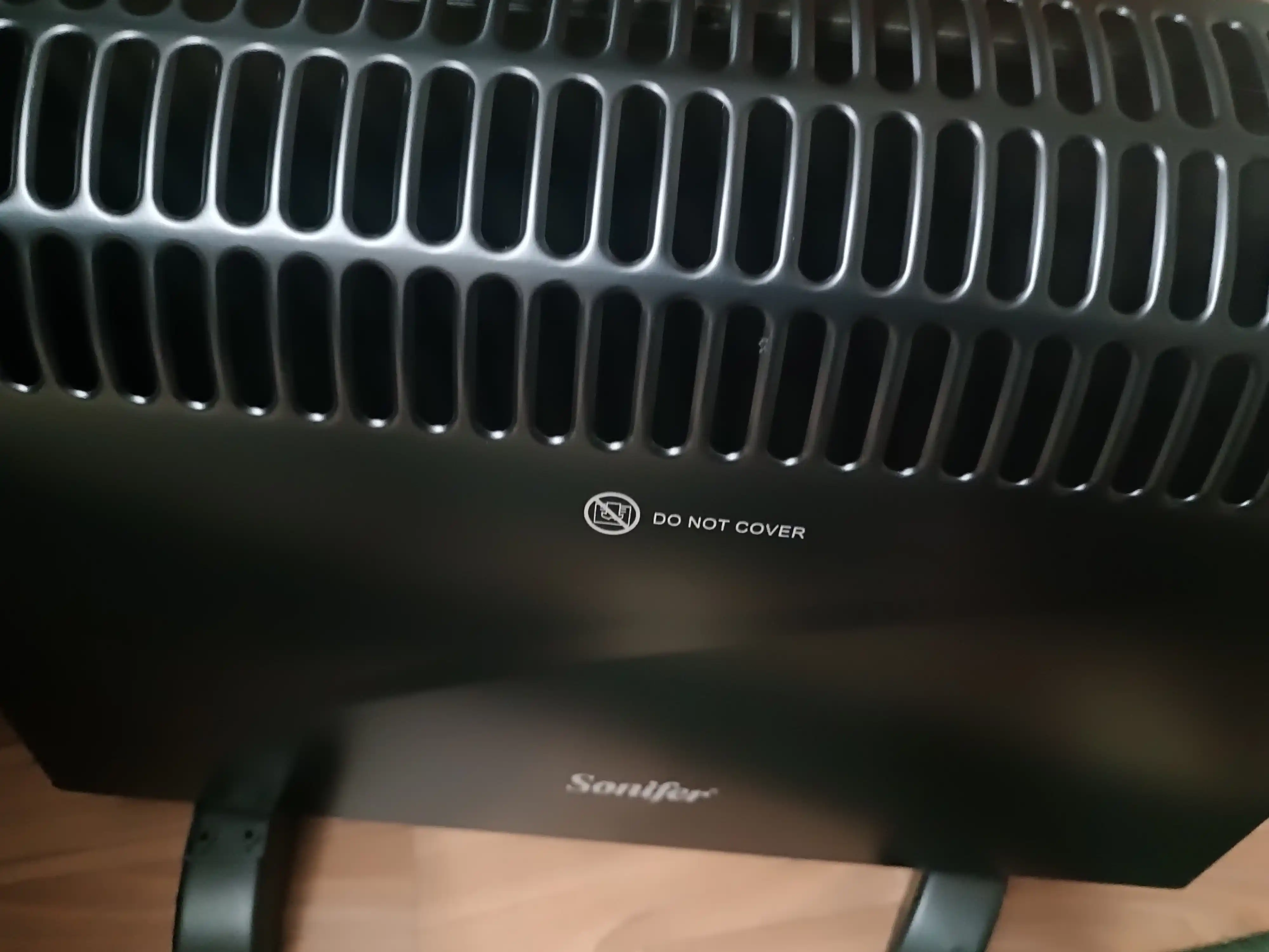 Konvektor isitgich Sonifer SF-6534, 2000 Vt, 3 rejim, sozlanadigan termostat