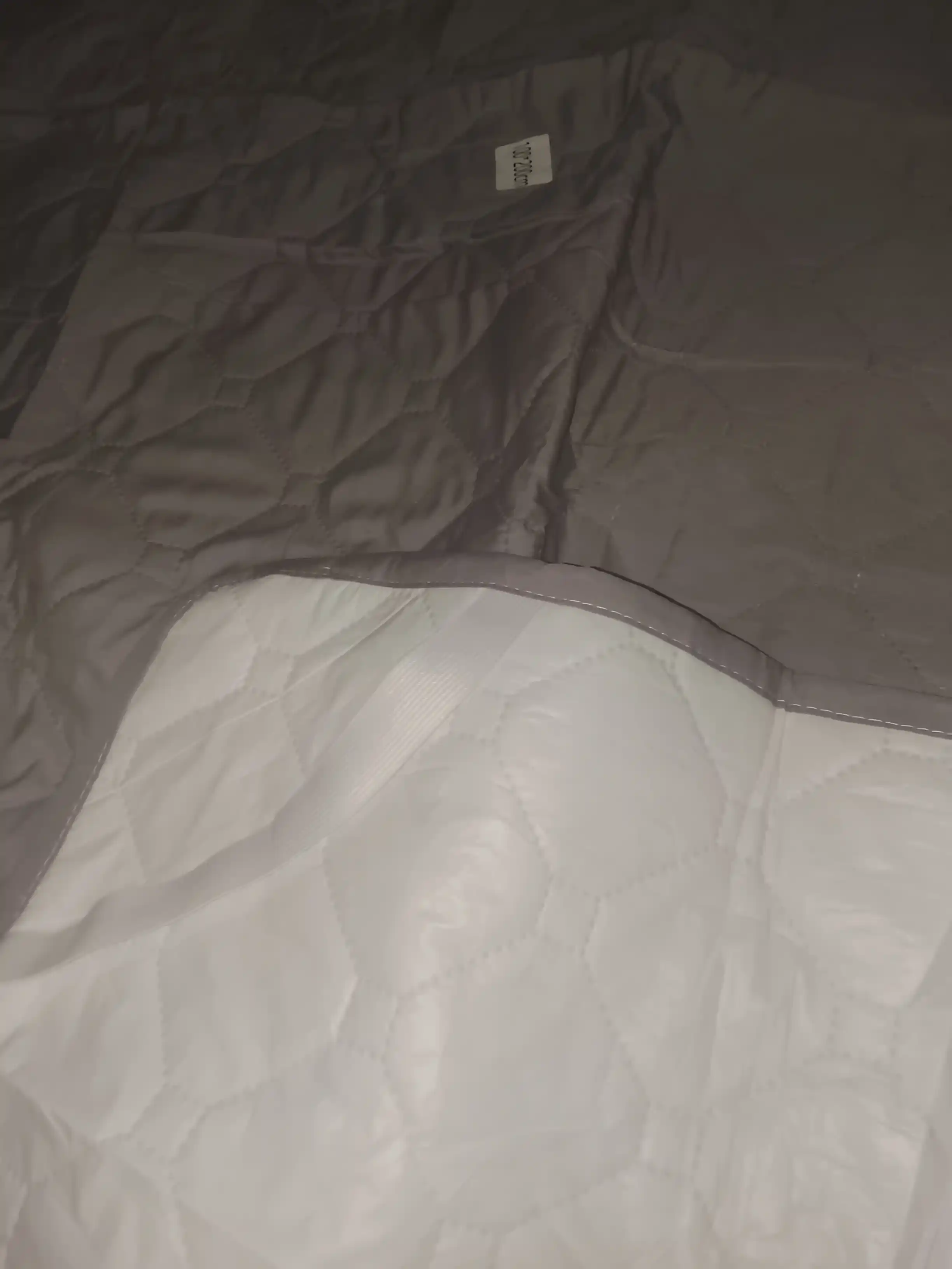 Namatrasnik suv o'tkazmaydigan, matras uchun qoplama, matras chexol