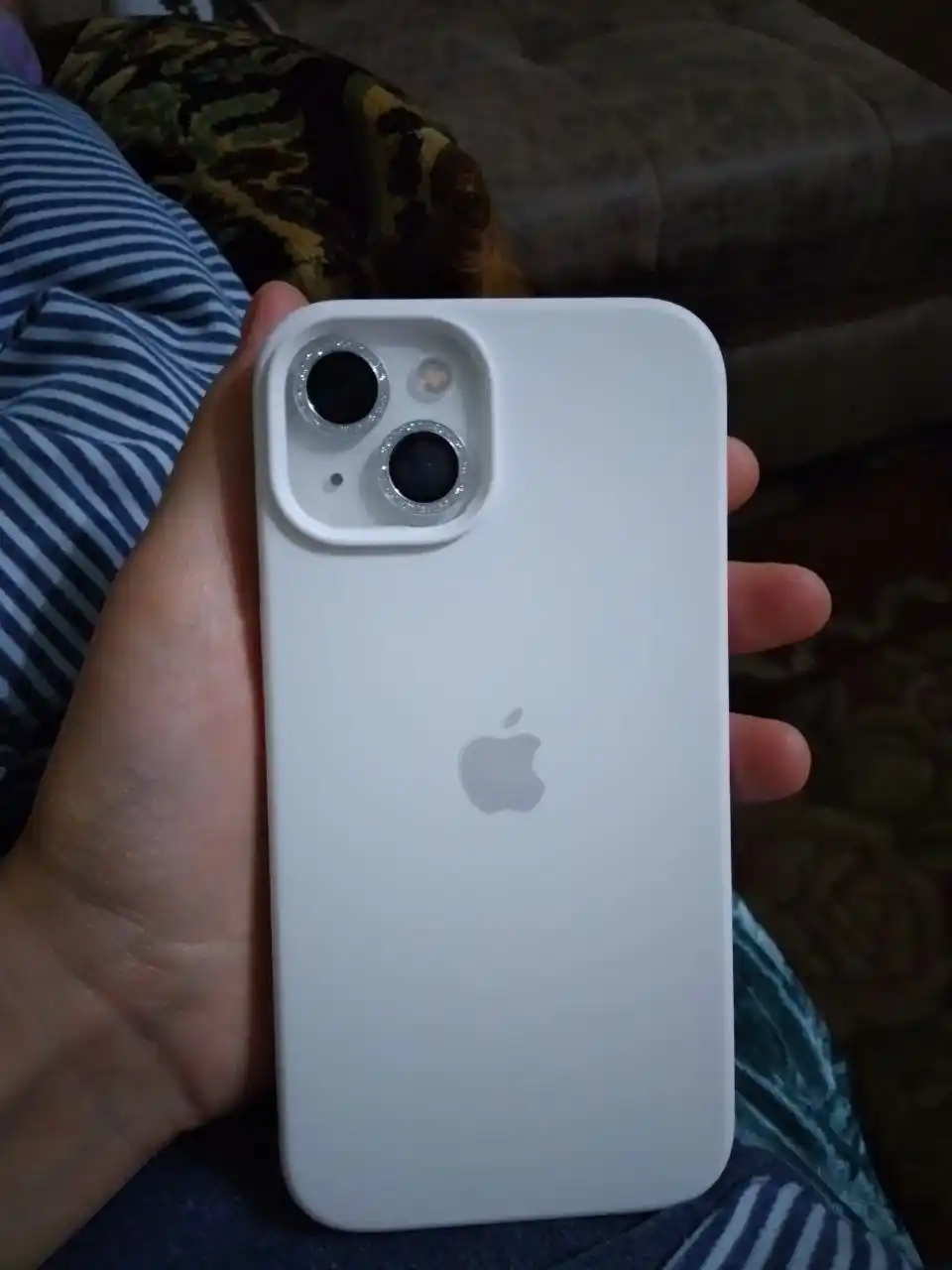 Защитное стекло с камнями для камеры iPhone 11/12/13/14/15/16/17 Pro, Pro Max