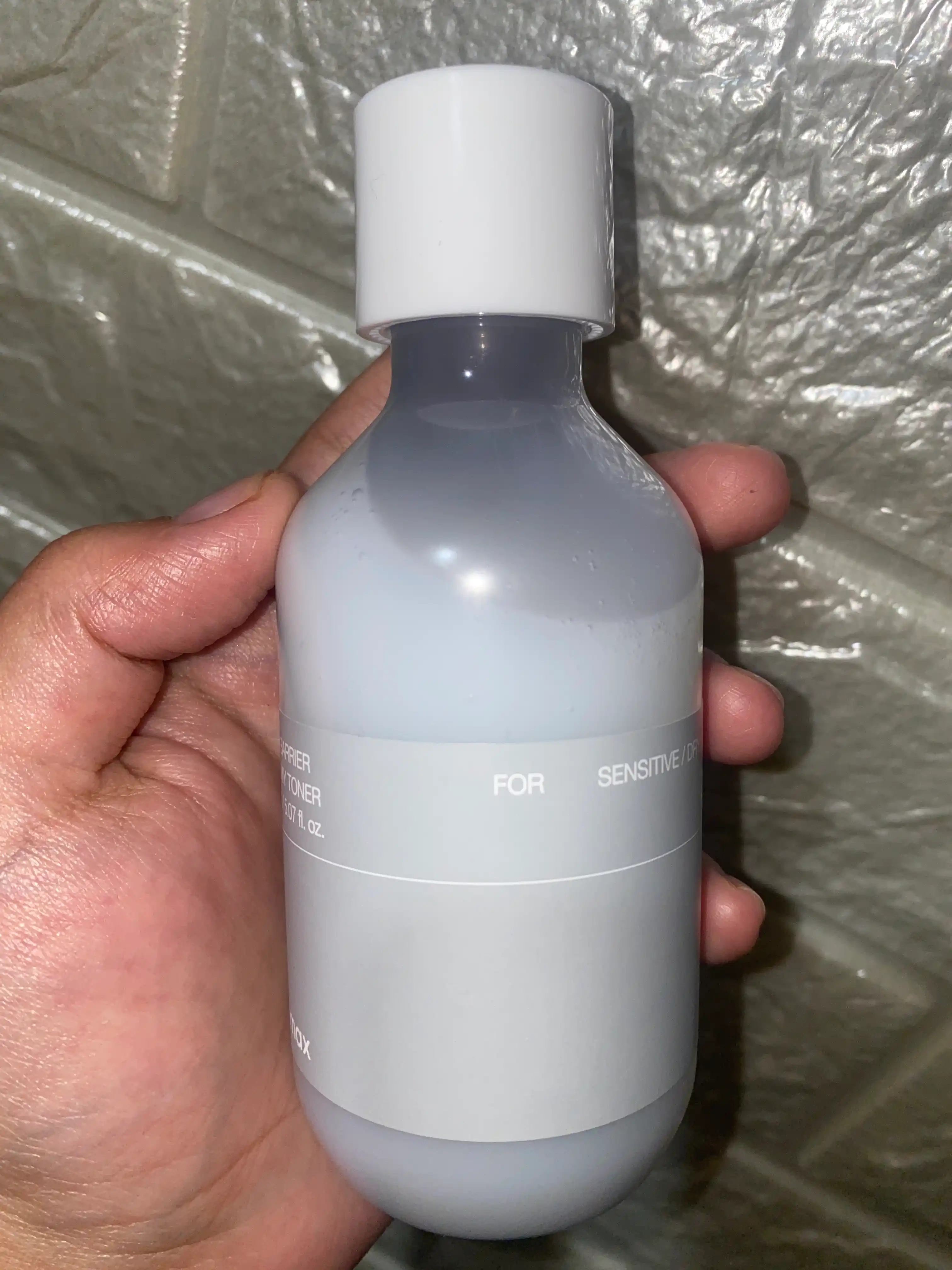 Celimax — Kremli toner 5 ta seramid bilan teri himoya to‘sig‘ini qo‘llab-quvvatlovchi, 150 ml