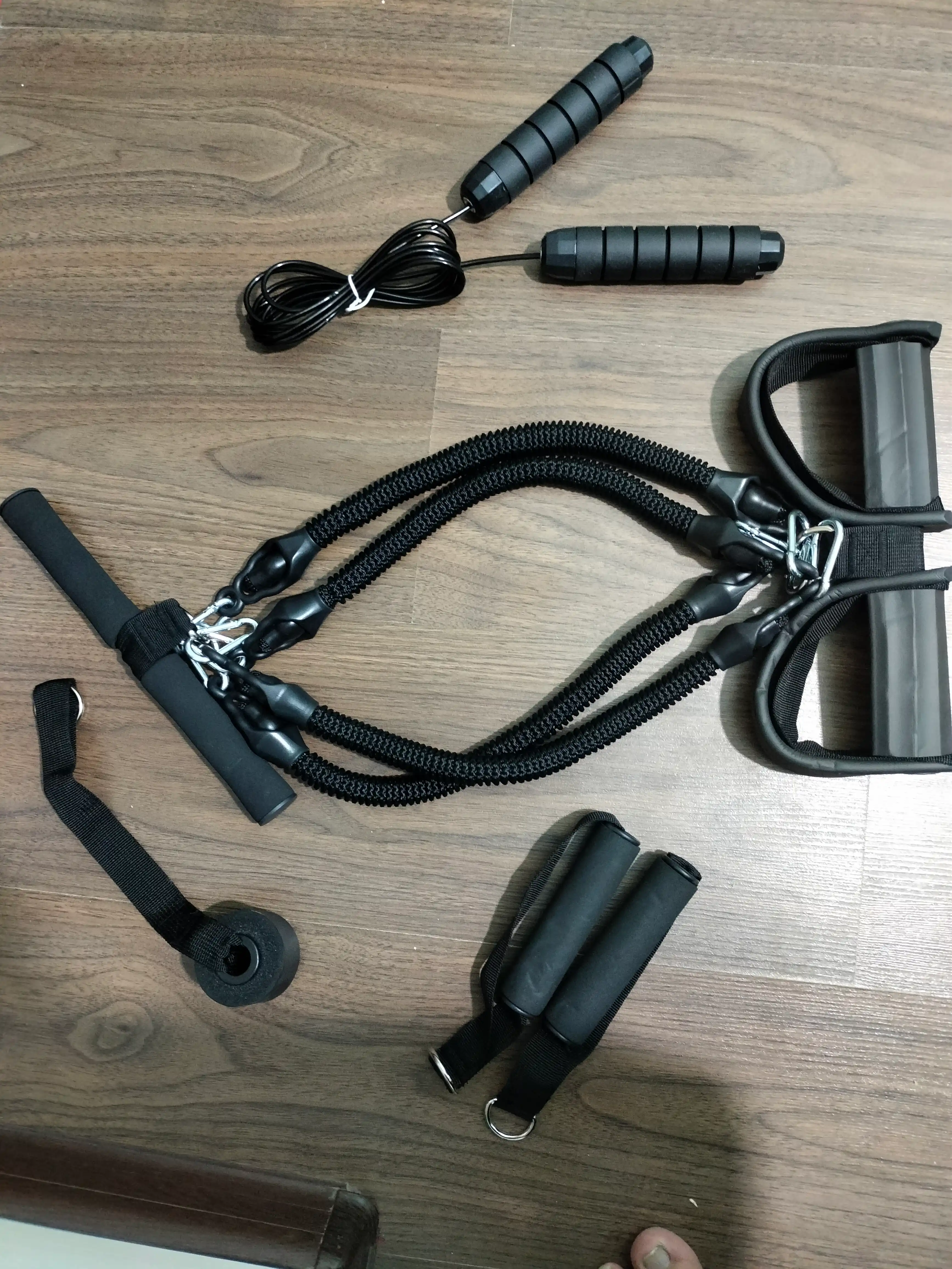 Ko‘p funksiyali Fitnes Espander Trenajyor – Uyda Mushaklar uchun Universal Trainer