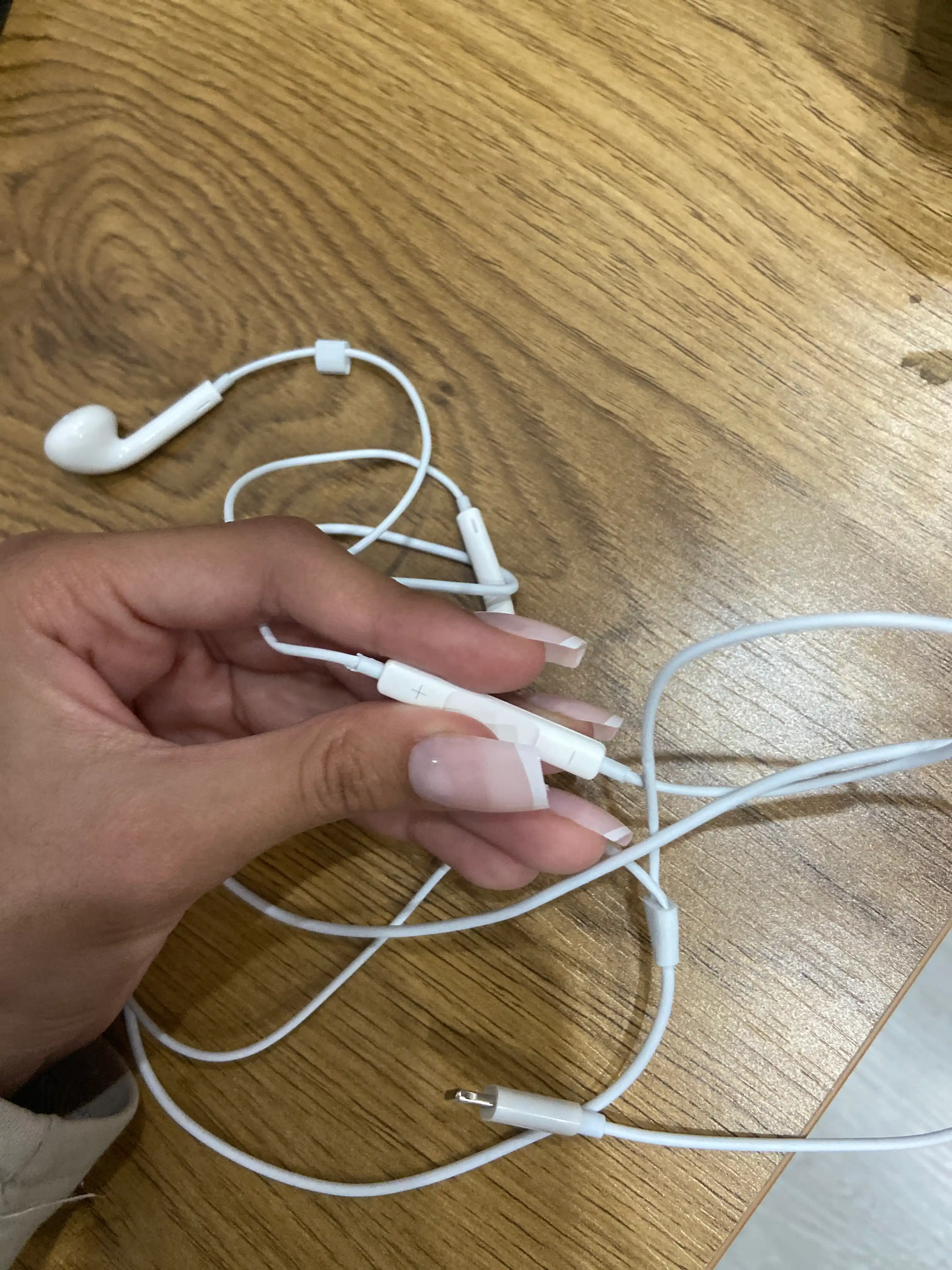 Simli quloqchinlar iPhone telefon,planshet,kompyuter uchun,mikrafonli naushniklar,(POP-UP)