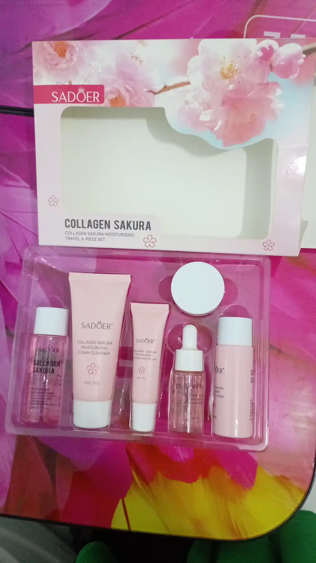 SADOER Collagen Sakura yuz parvarishi to‘plami 6 dona, kollagen va sakura ekstrakti bilan